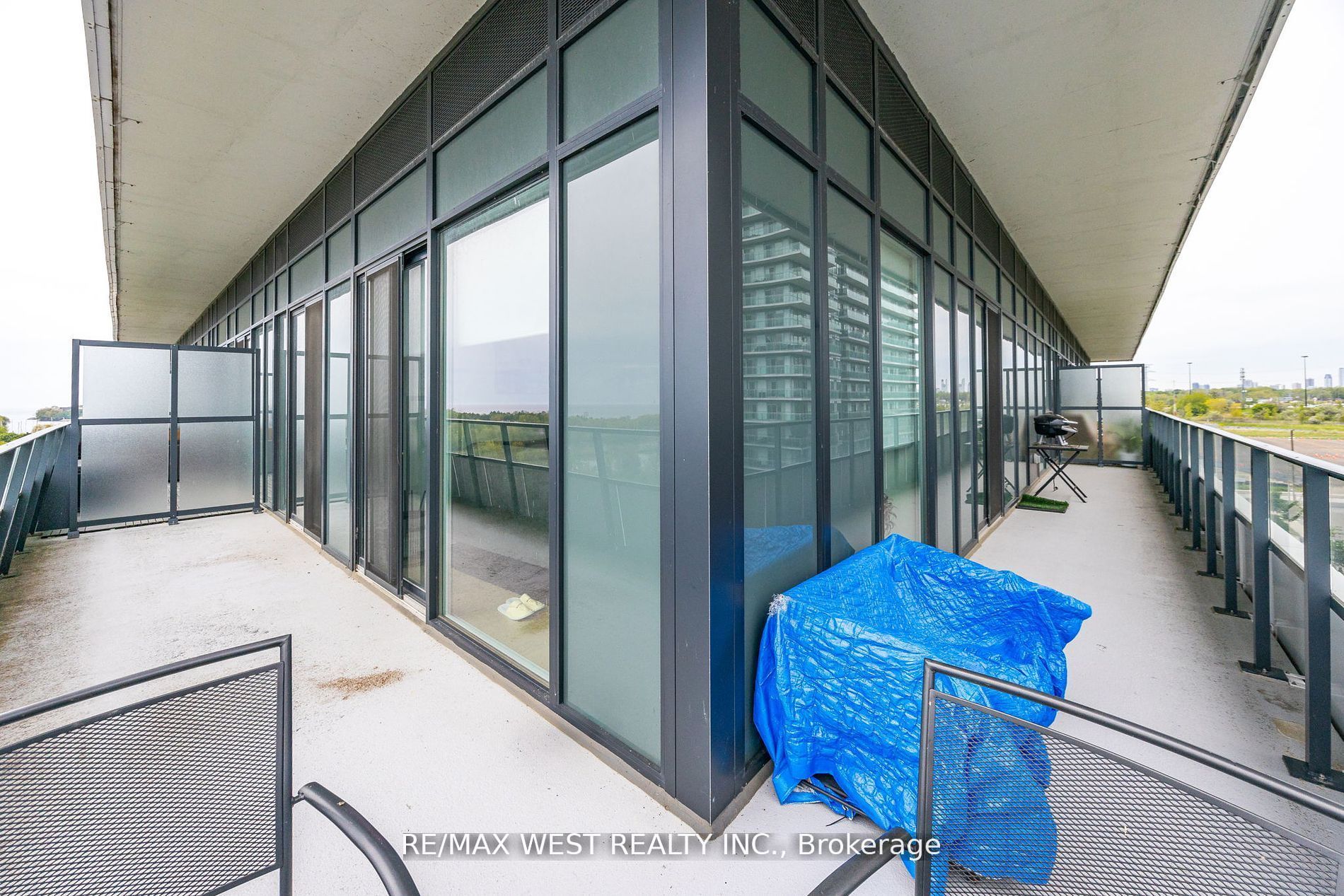 20 Shore Breeze Drive, #702