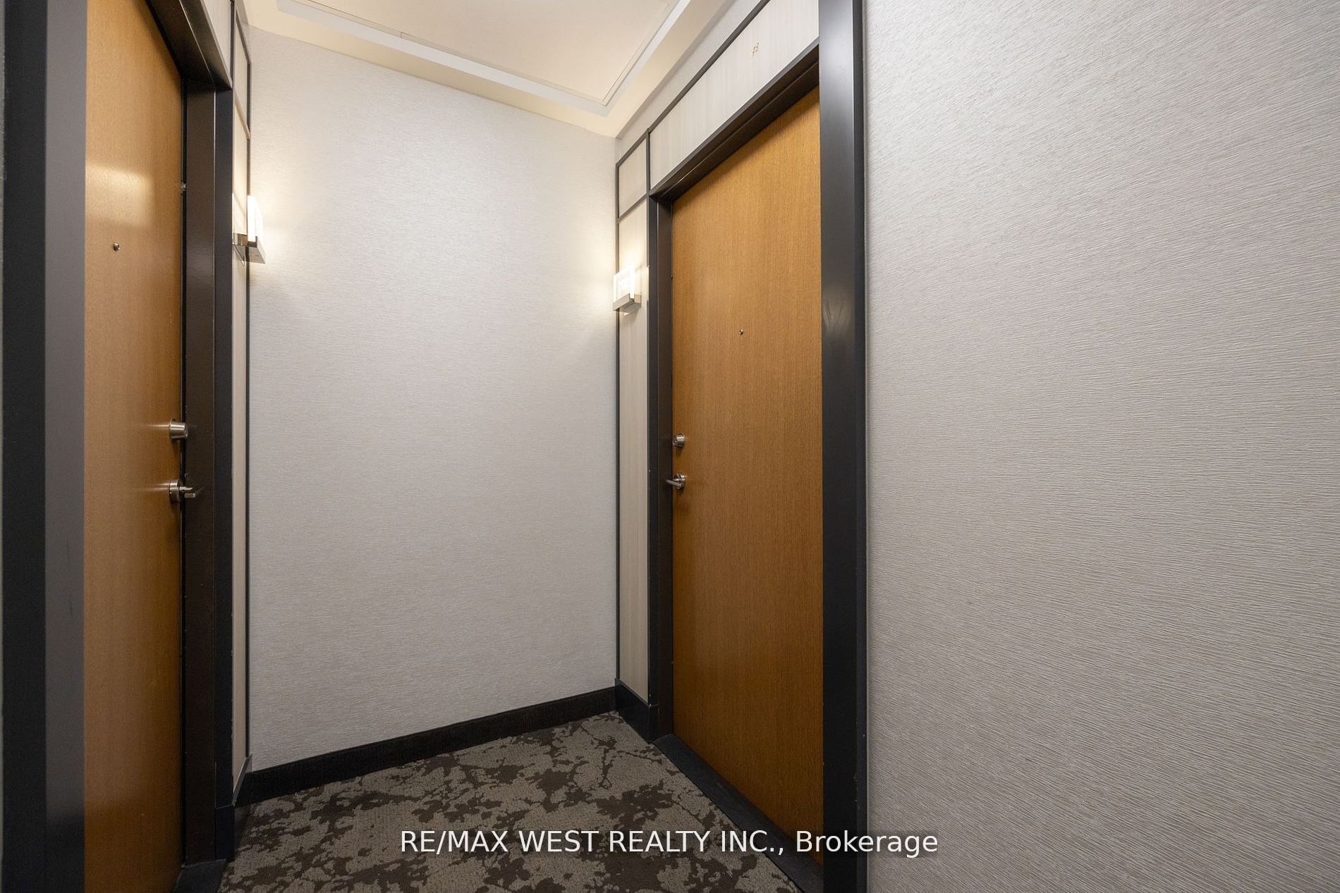 20 Shore Breeze Drive, #702