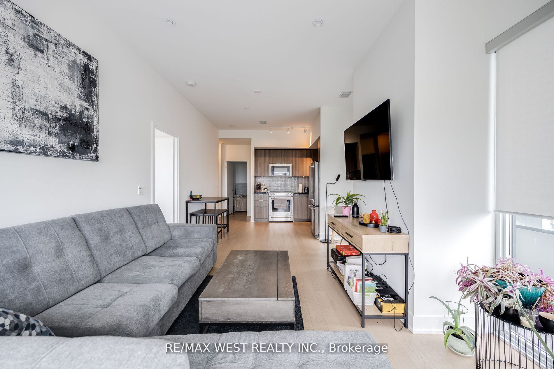 20 Shore Breeze Drive, #702