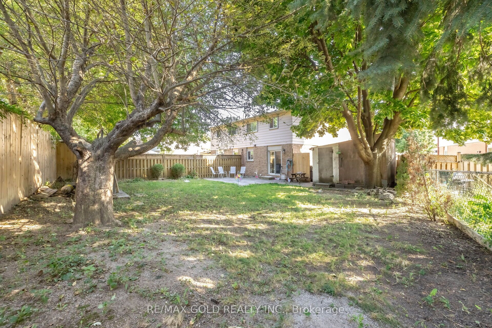 60 Chipwood Crescent