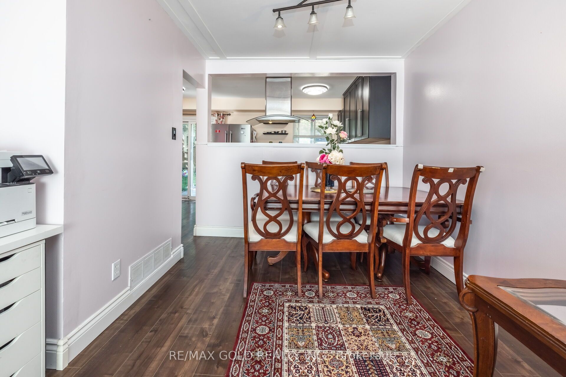 60 Chipwood Crescent