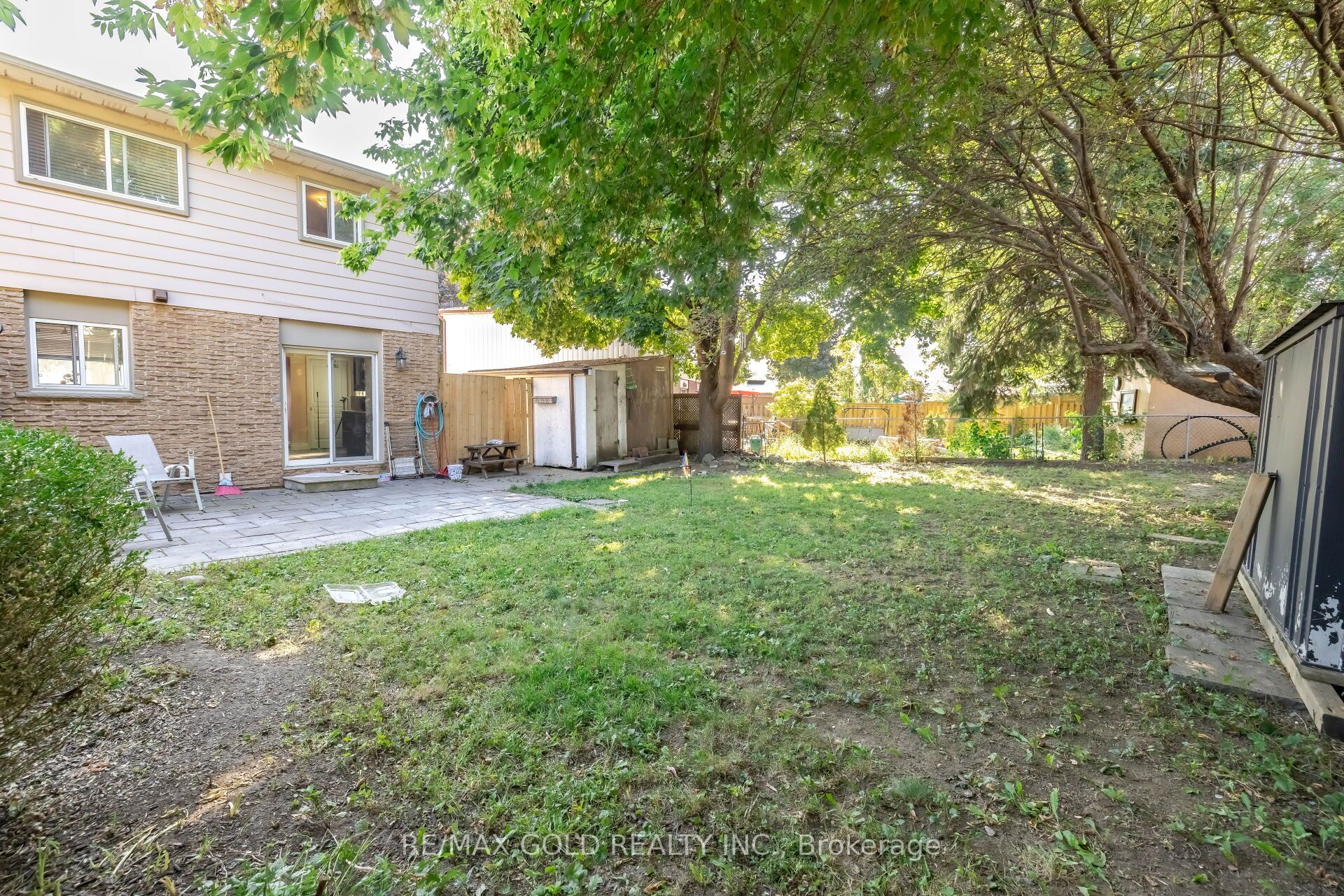 60 Chipwood Crescent