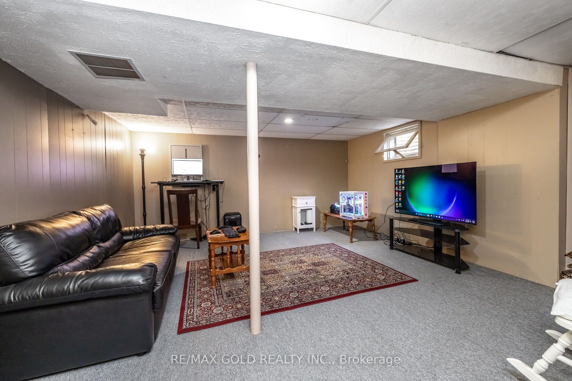 60 Chipwood Crescent