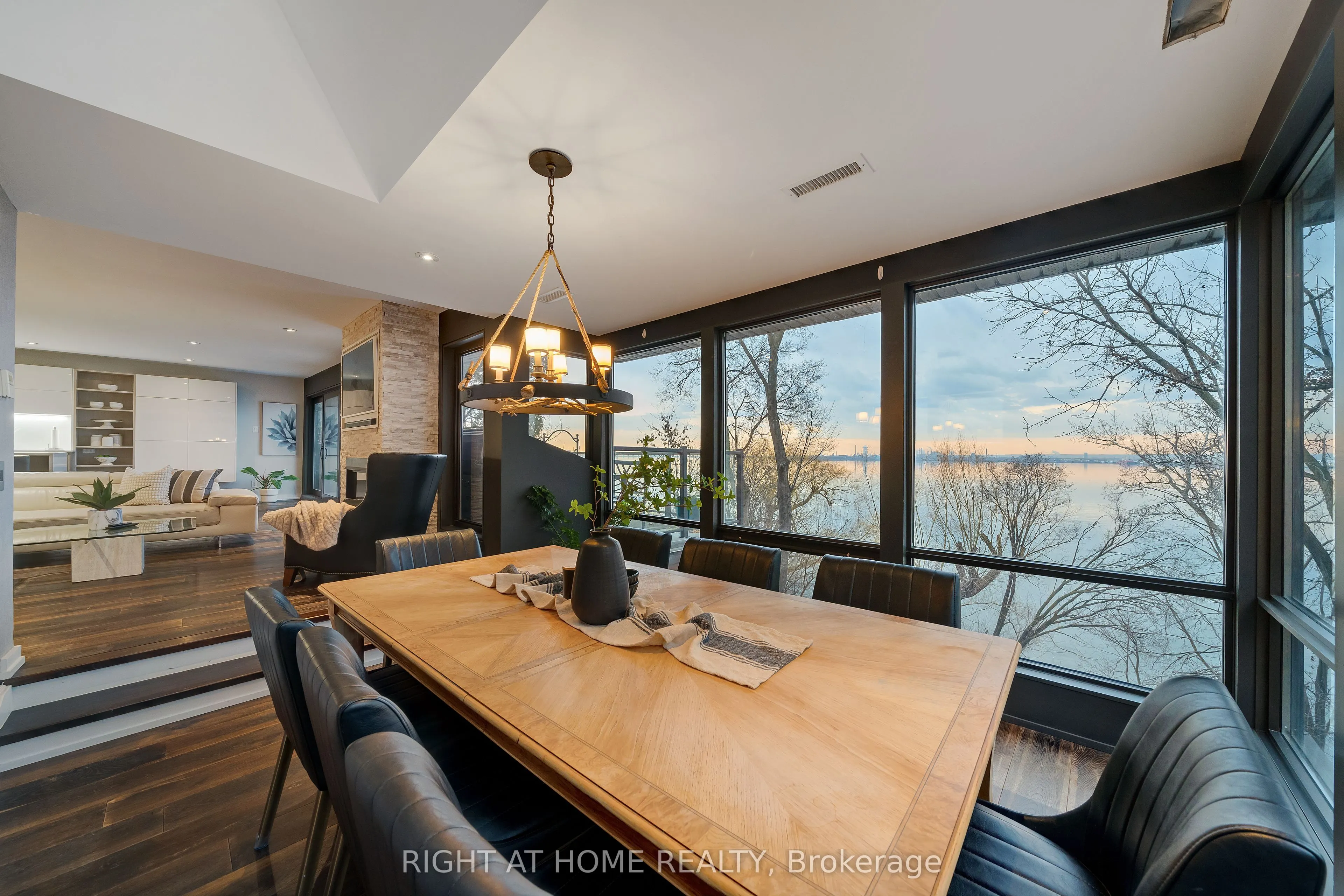 868 Danforth Place