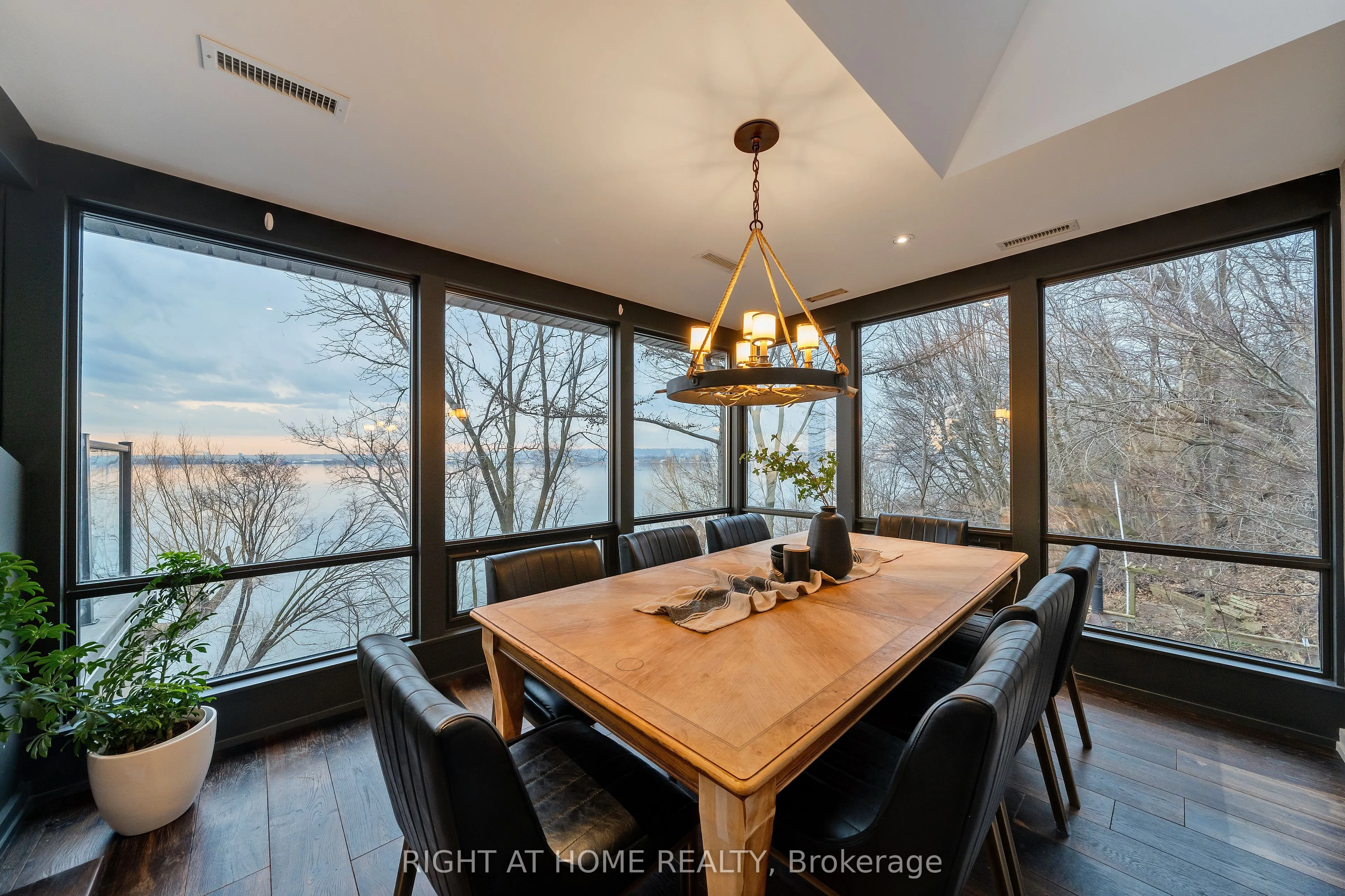 868 Danforth Place