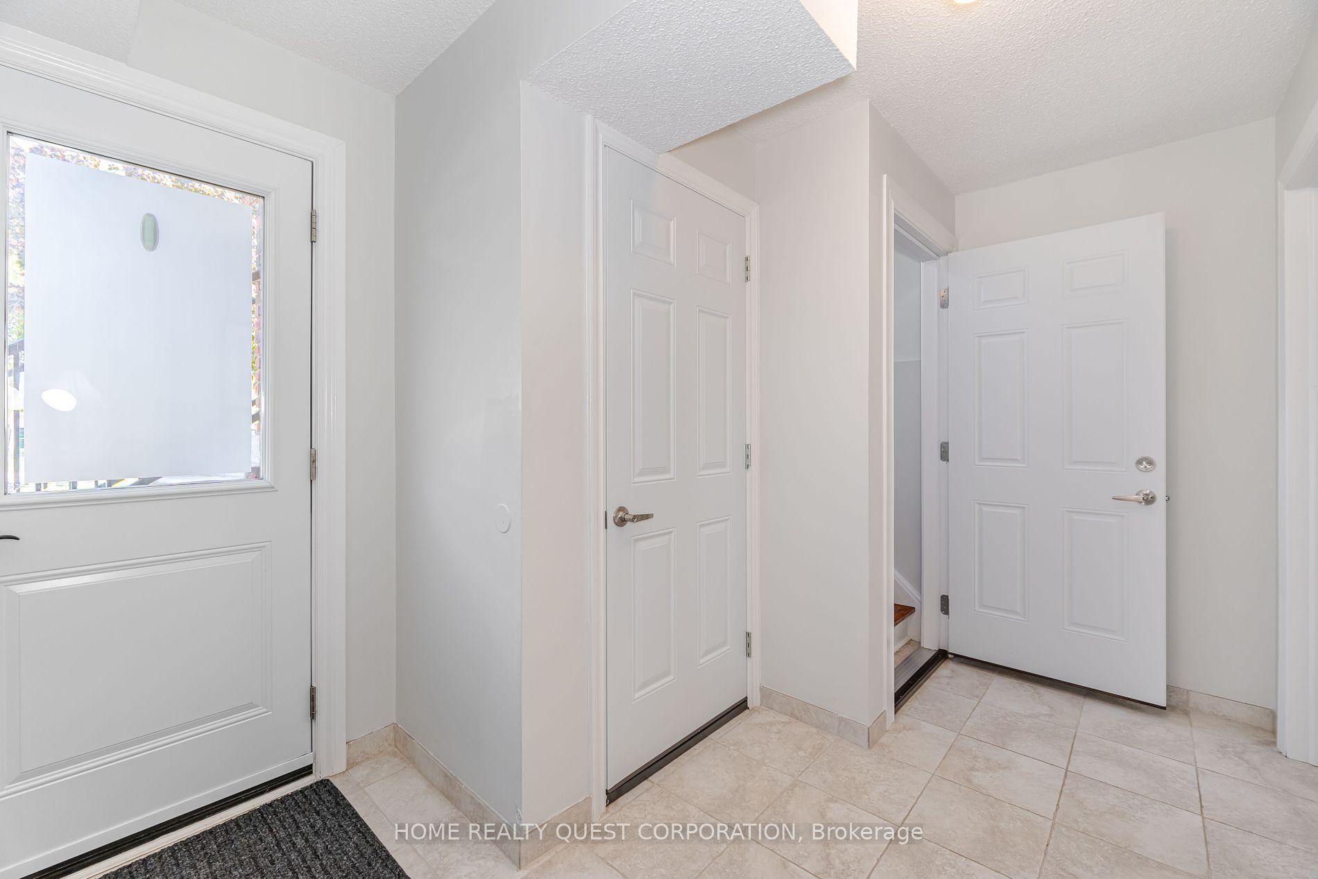 4190 Bishopstoke Lane