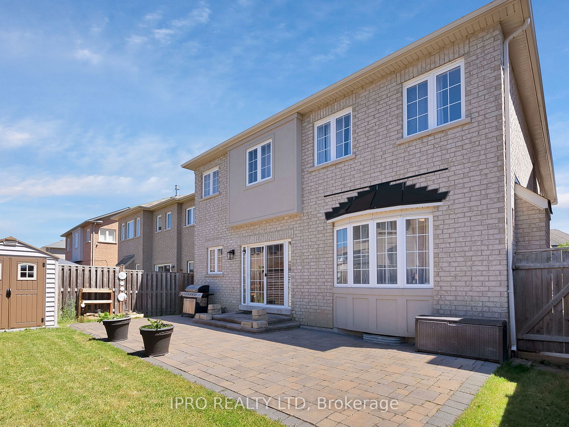 15 Oakhaven Road