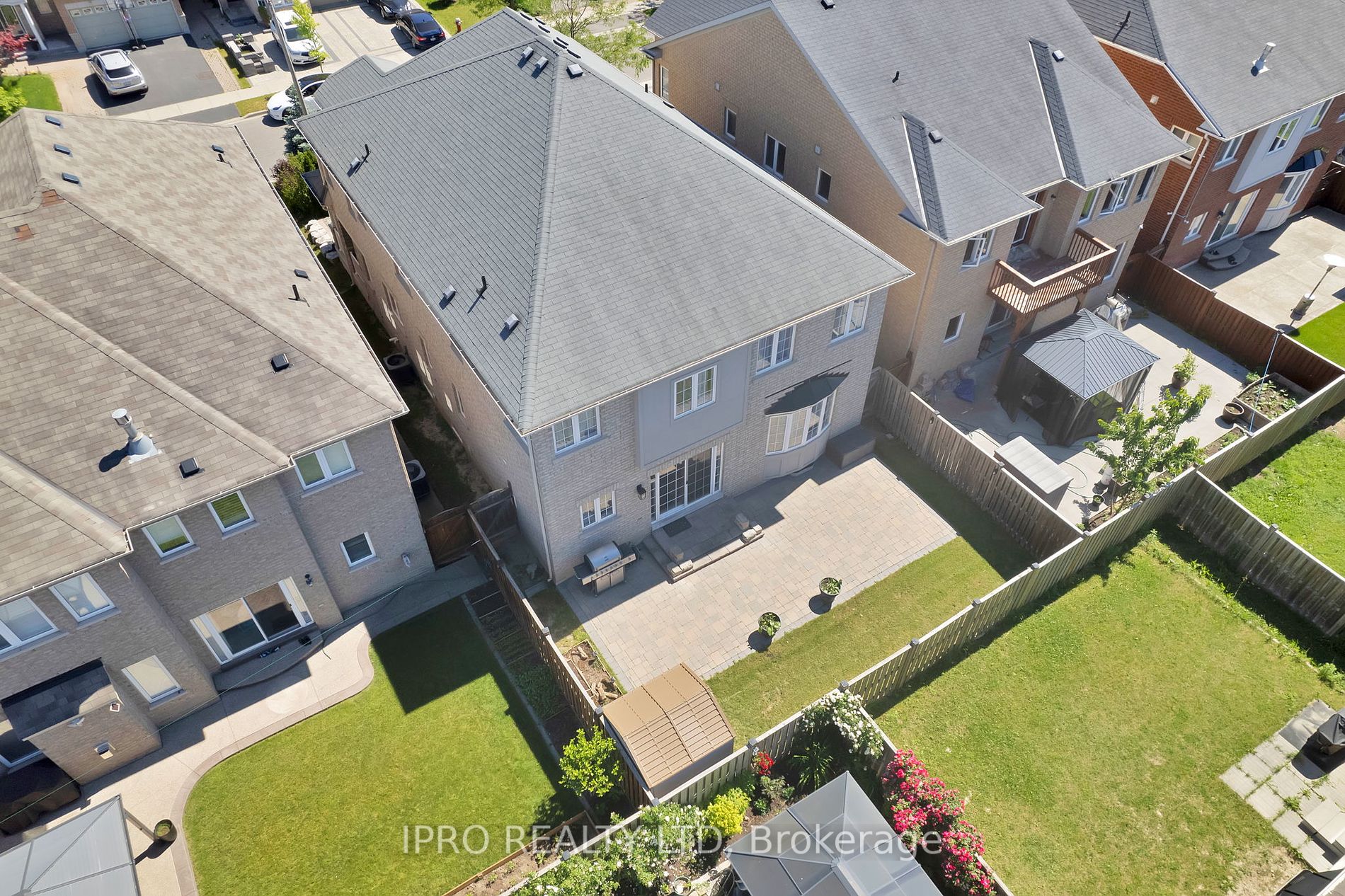 15 Oakhaven Road