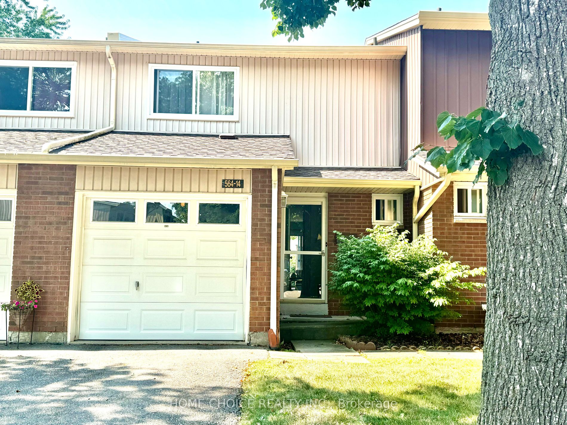 564 Sheraton Road #14