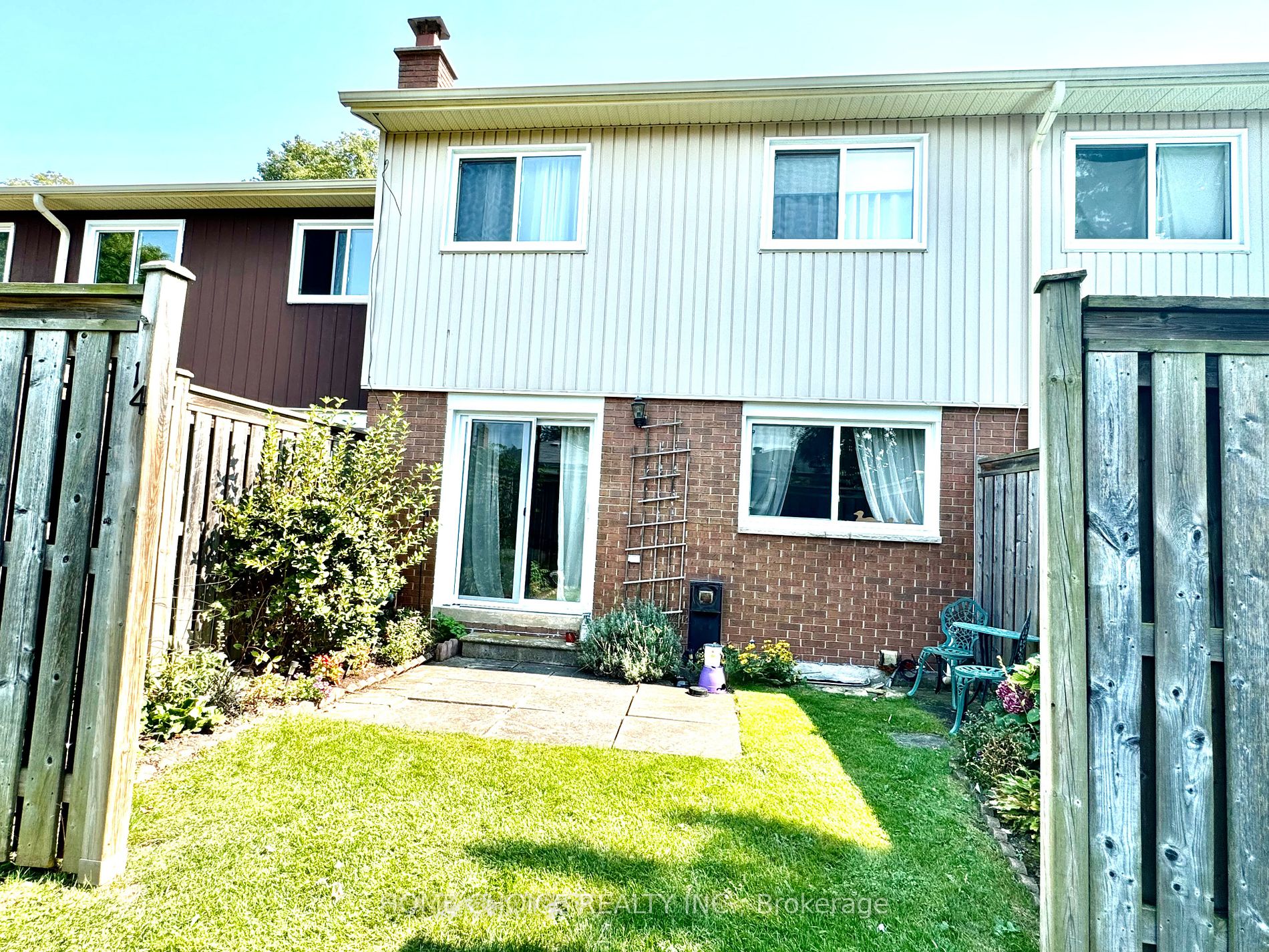 564 Sheraton Road #14