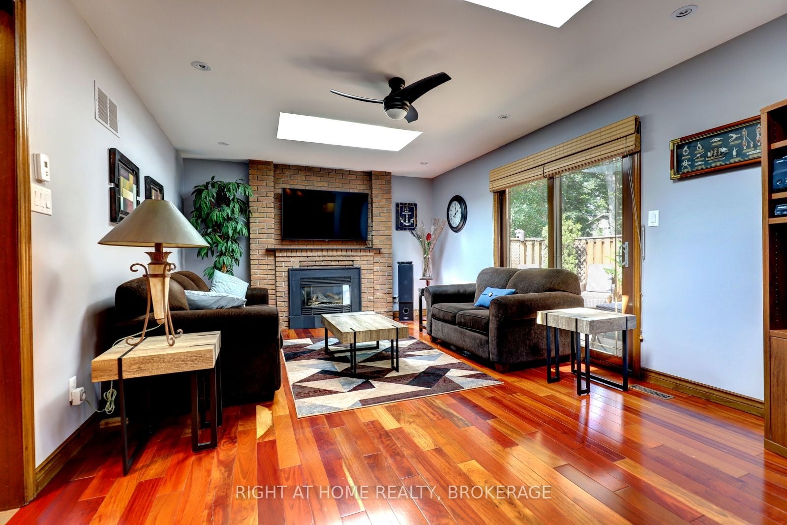1412 Carmen Drive
