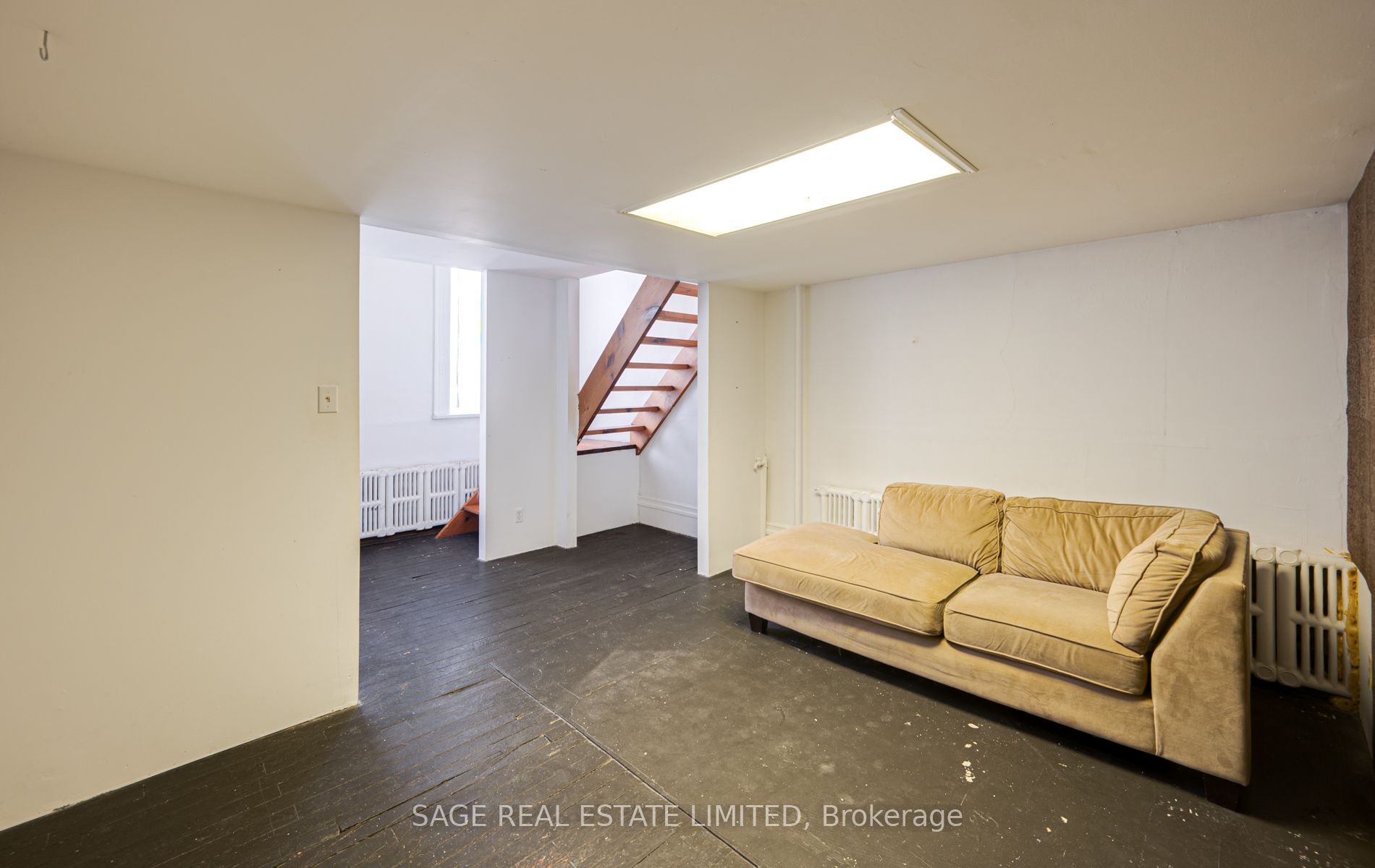 207A Cowan Avenue #Main N