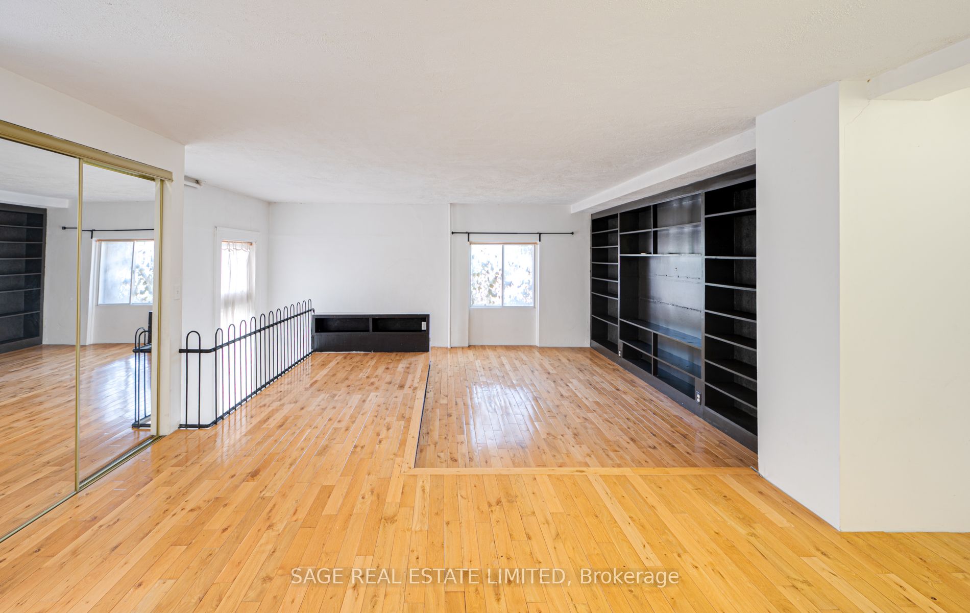 207A Cowan Avenue #Main N