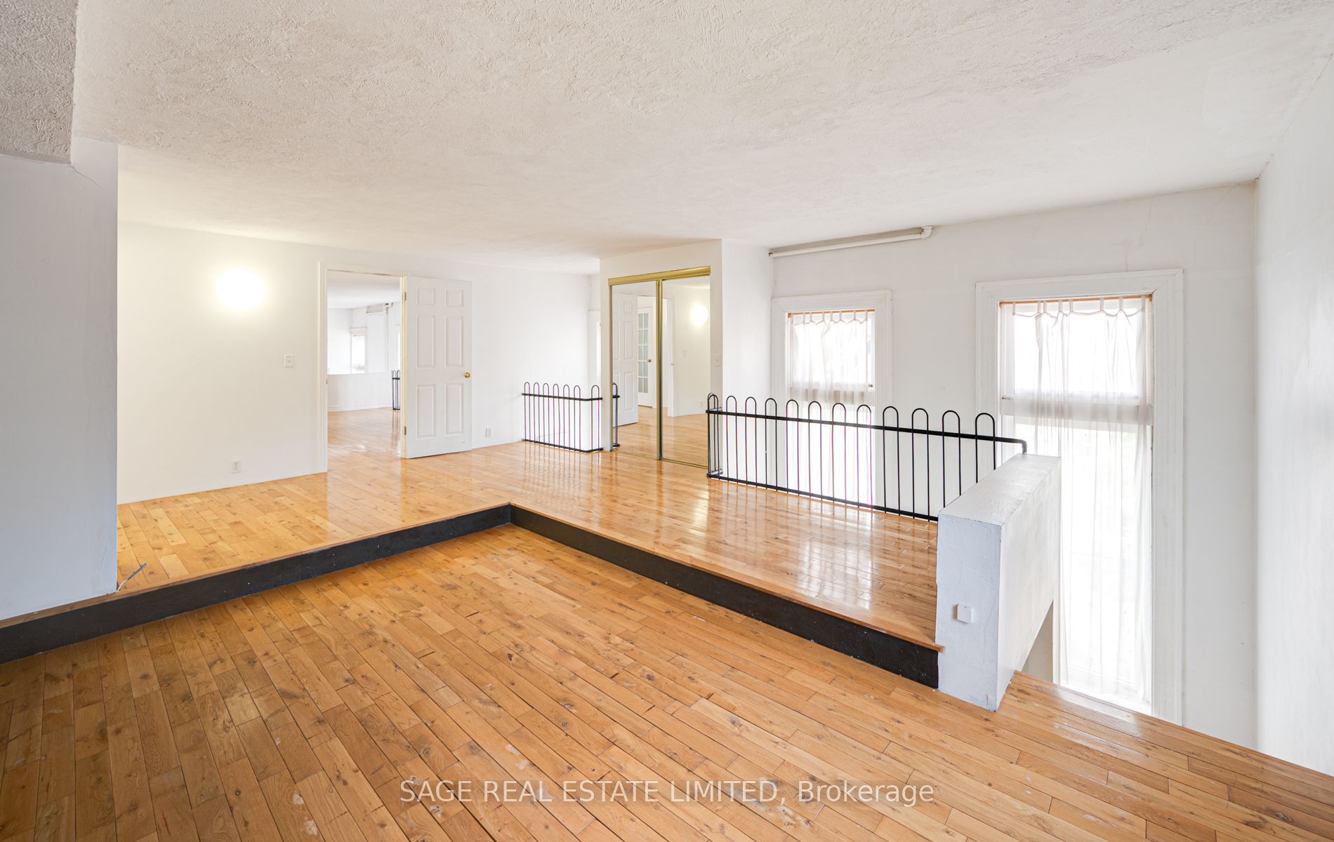 207A Cowan Avenue #Main N
