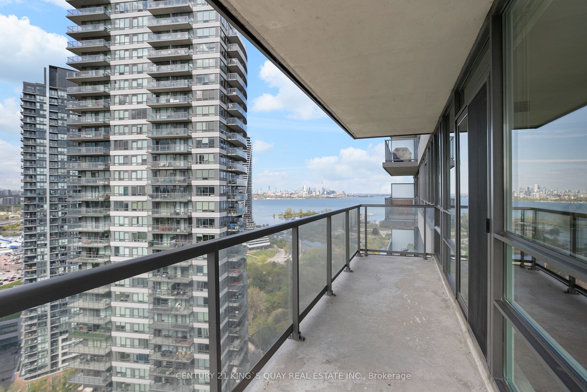 2240 Lake Shore Boulevard W #2904