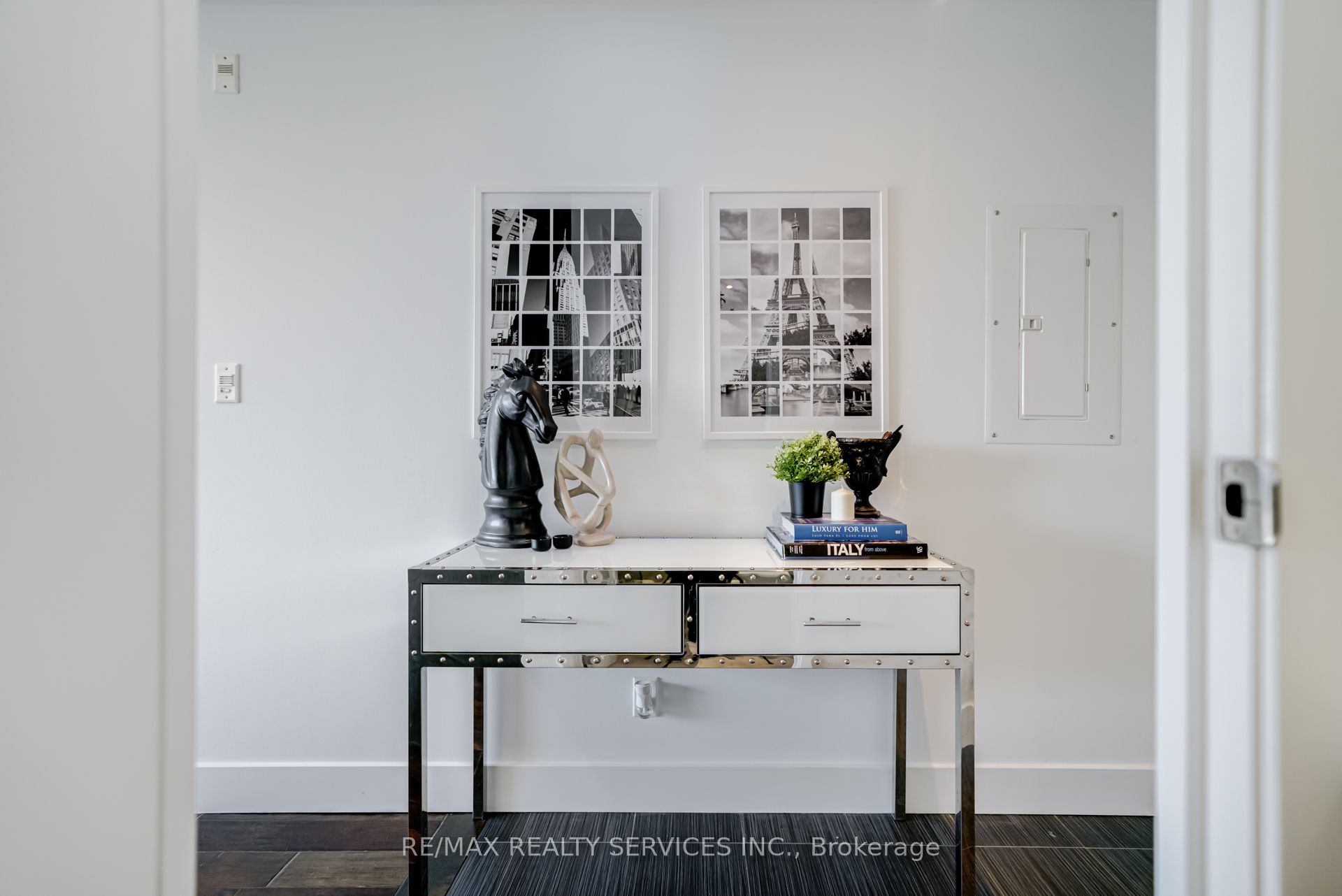 588 Annette Street, #503