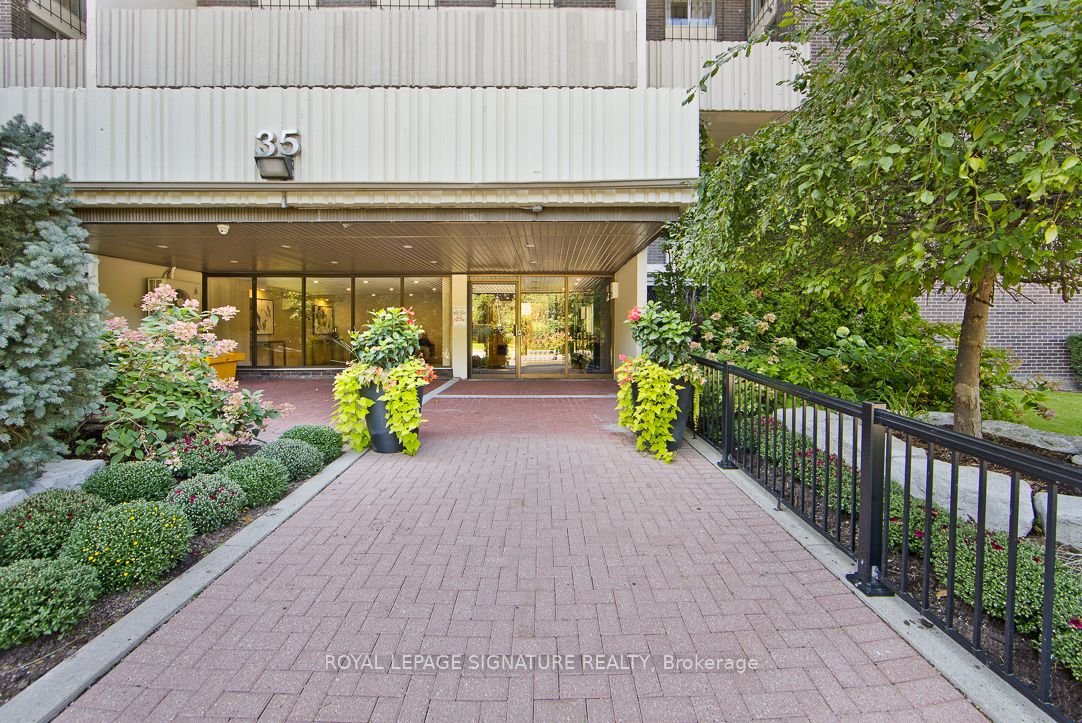 35 Ormskirk Avenue, #908
