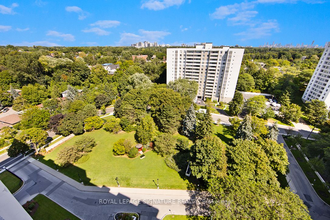 35 Ormskirk Avenue, #908