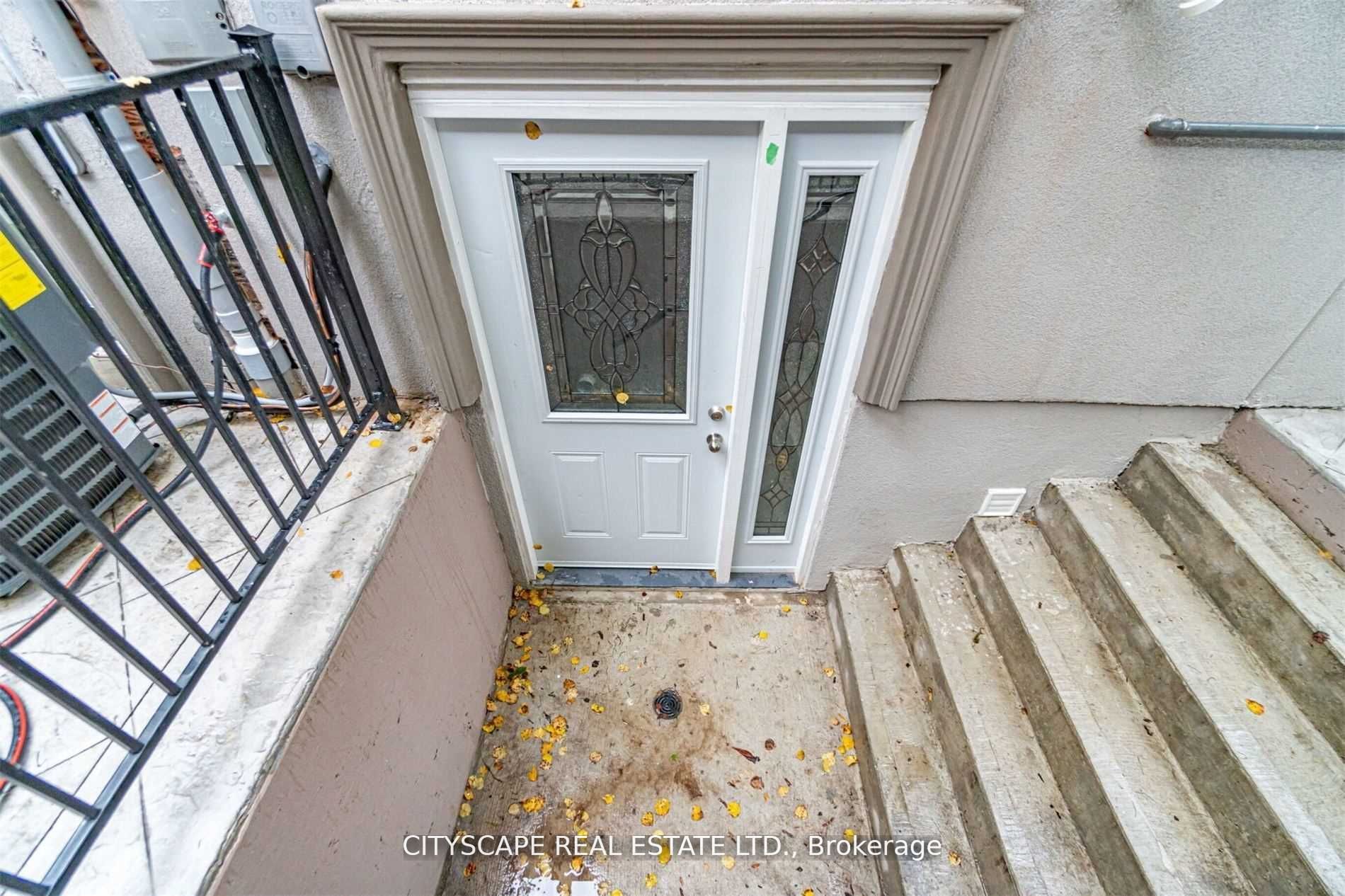 60 Orpington Crescent