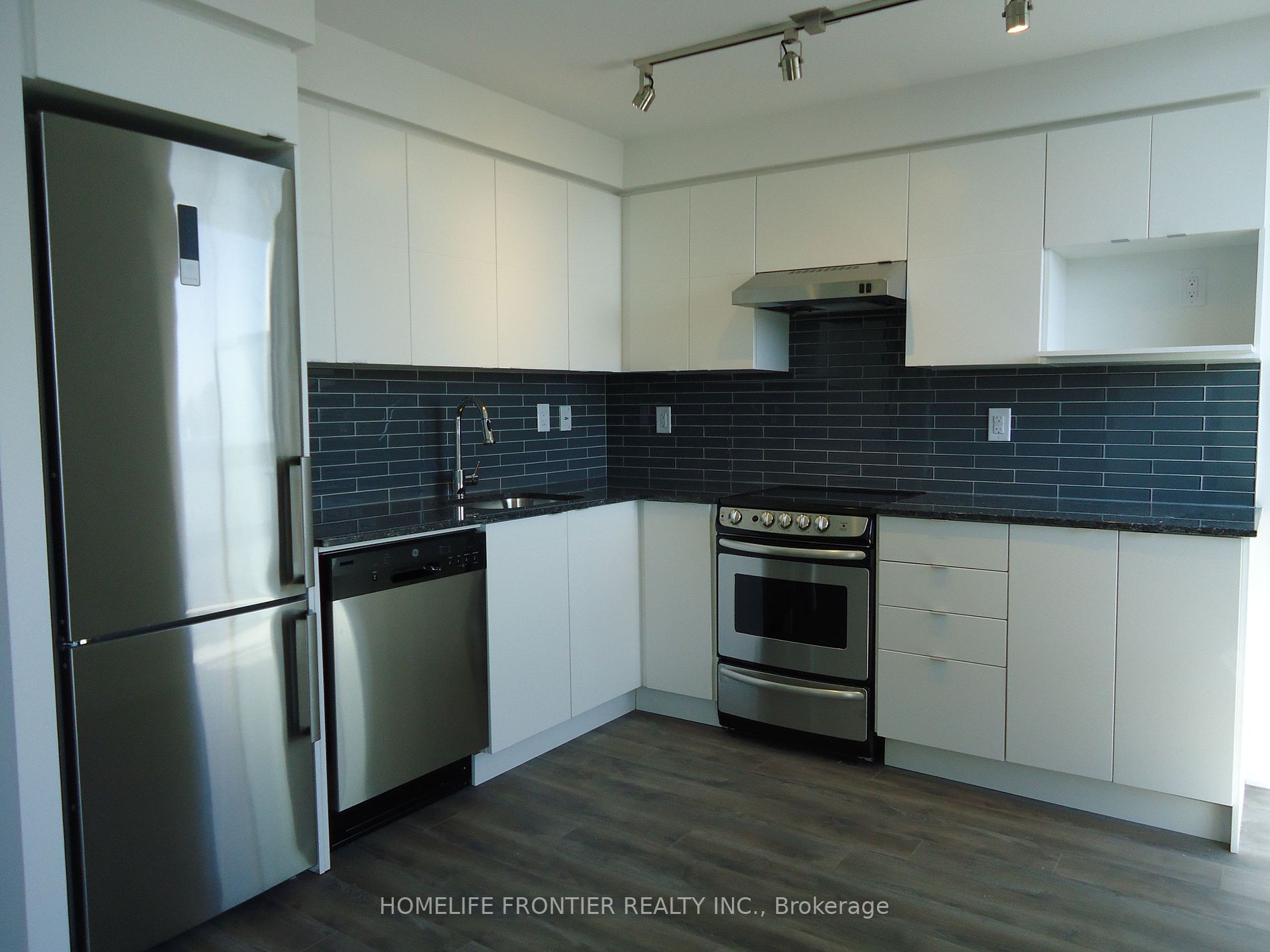 160 Flemington Road, #723