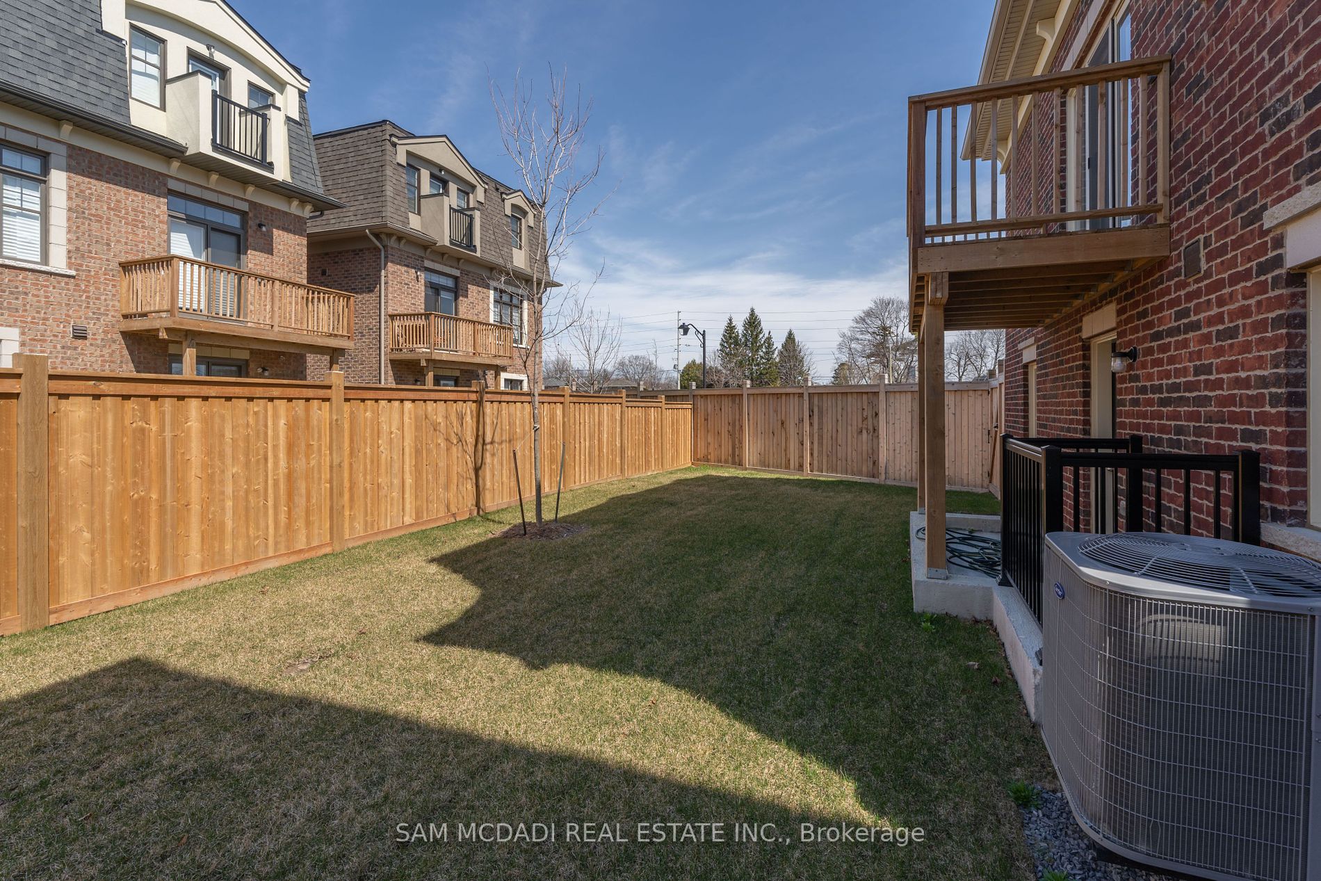 2110 Royal Gala Circle