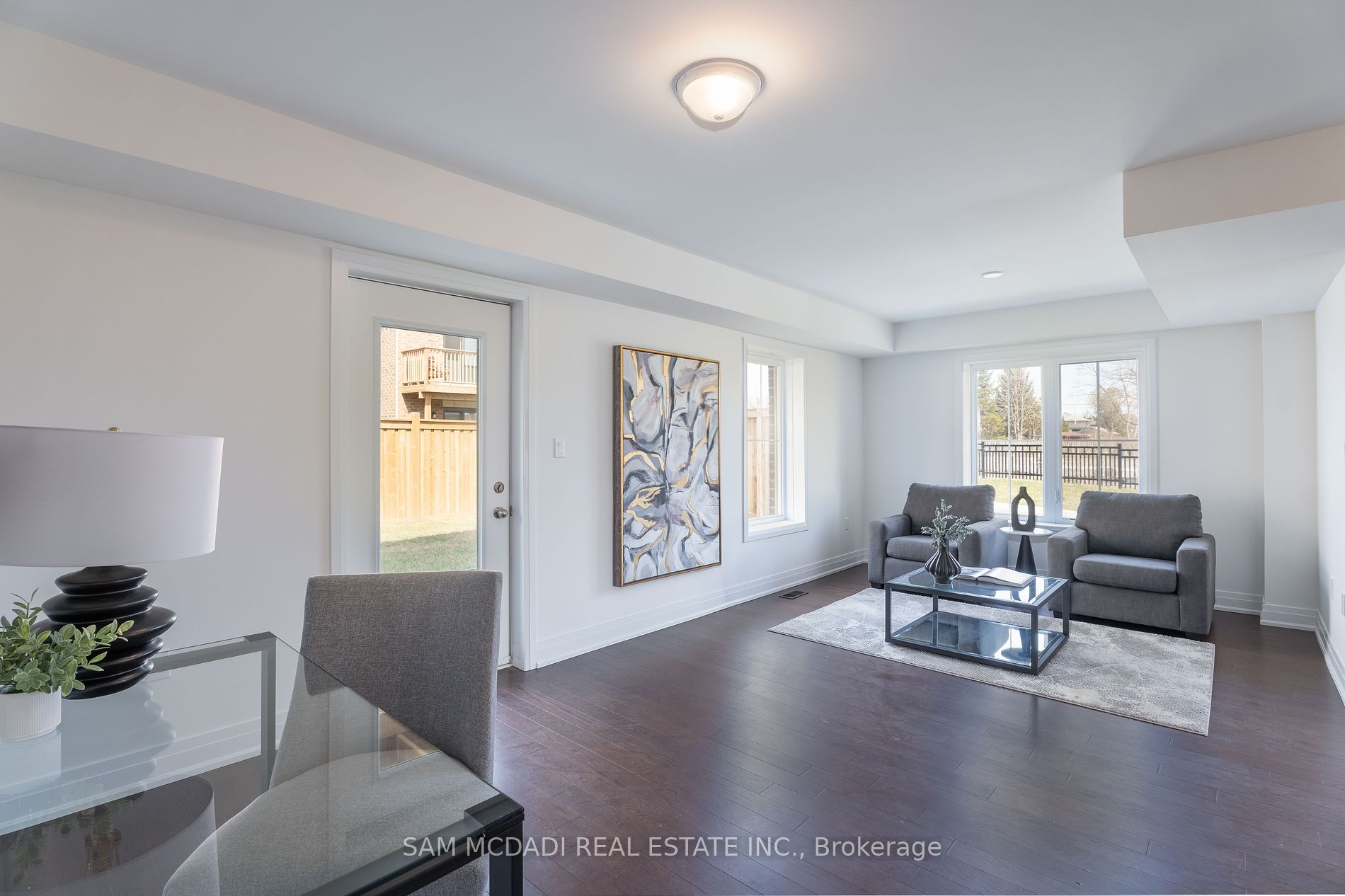 2110 Royal Gala Circle