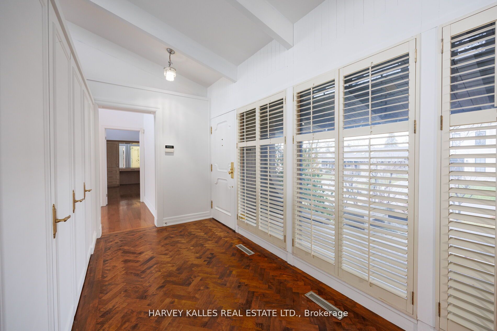 19 Blair Athol Crescent
