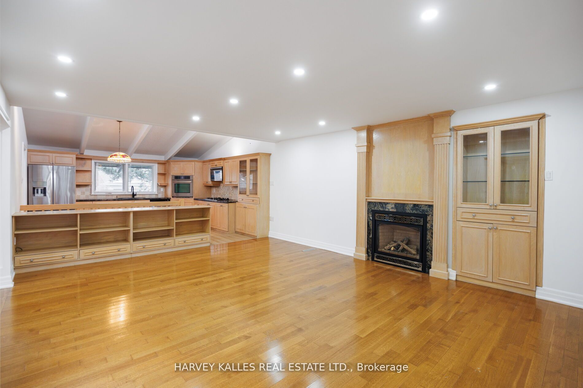 19 Blair Athol Crescent