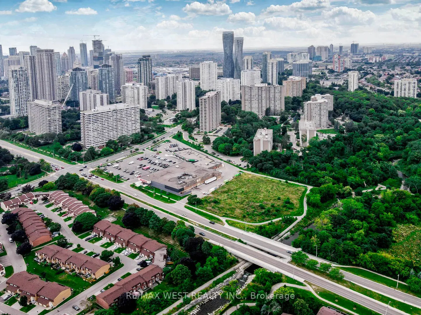 180 Mississauga Valley Boulevard, ##209