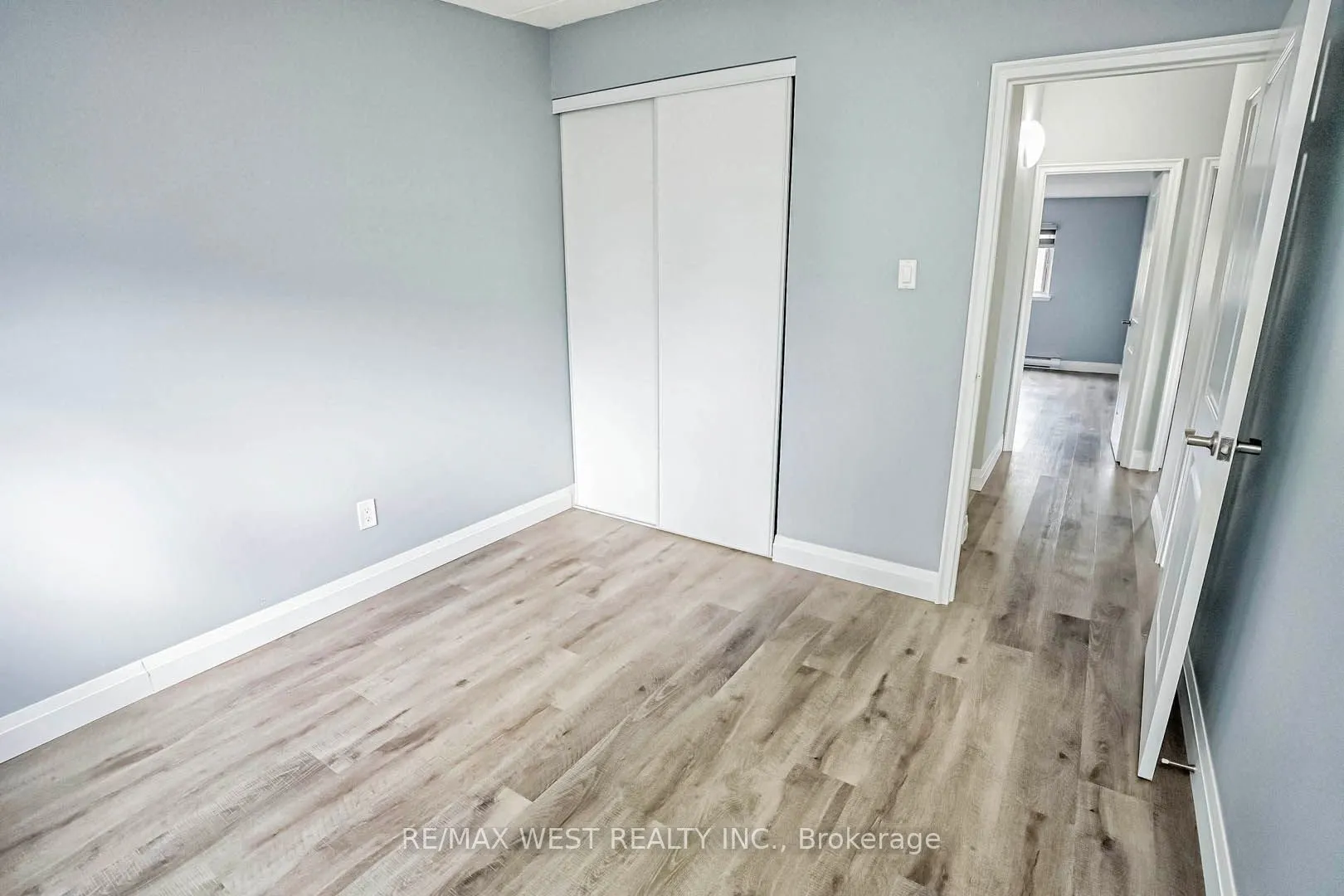 180 Mississauga Valley Boulevard, ##209