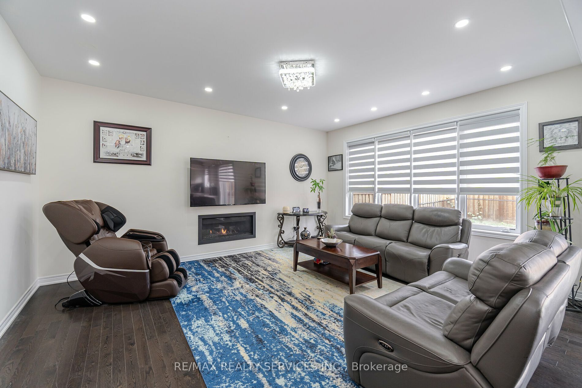53 Ash Hill Avenue
