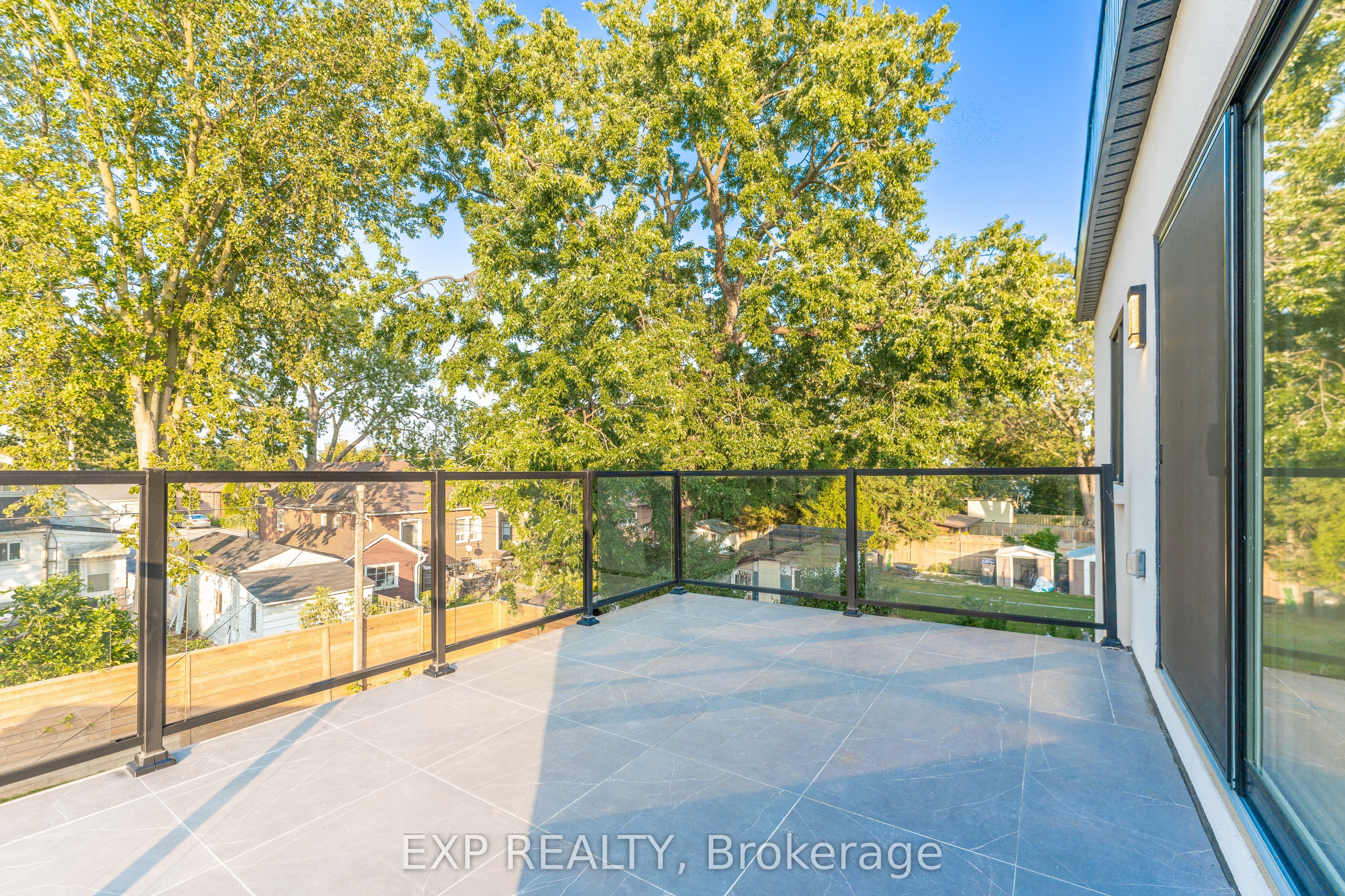 1037 Meredith Avenue