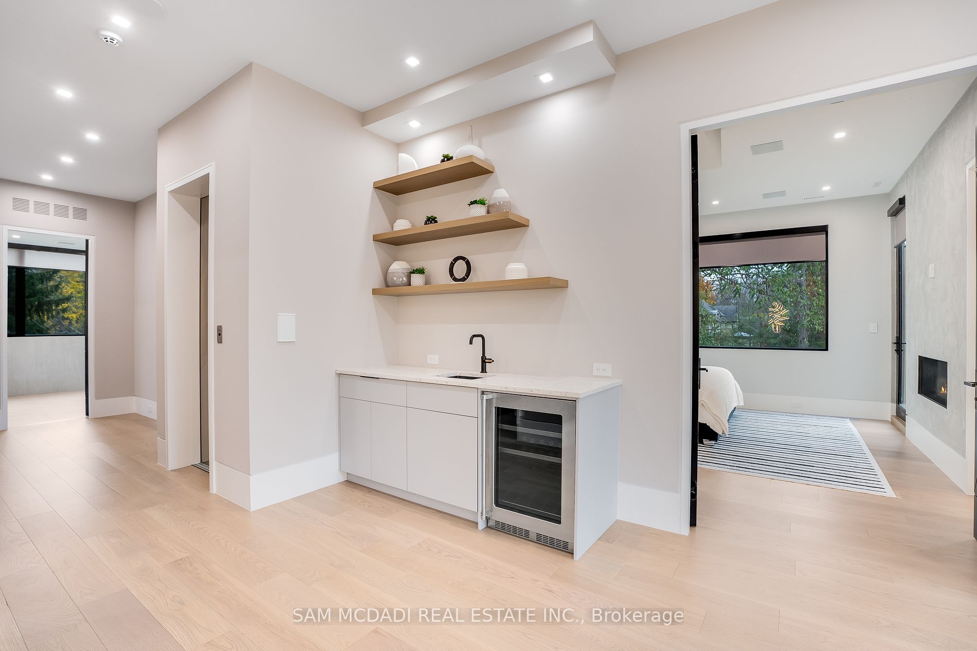 112 Elton Park Road
