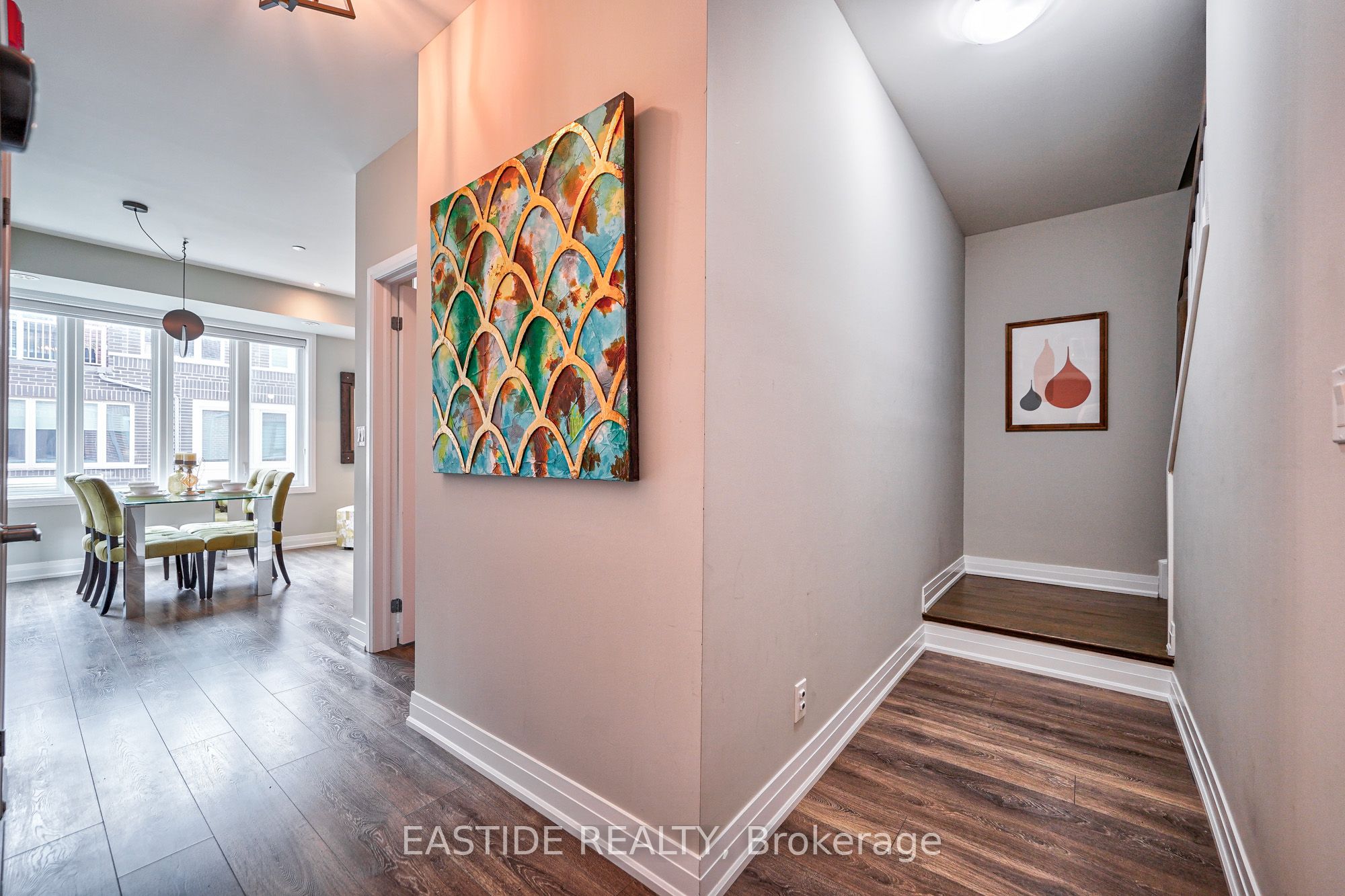 85 Eastwood Park Gardens, #23
