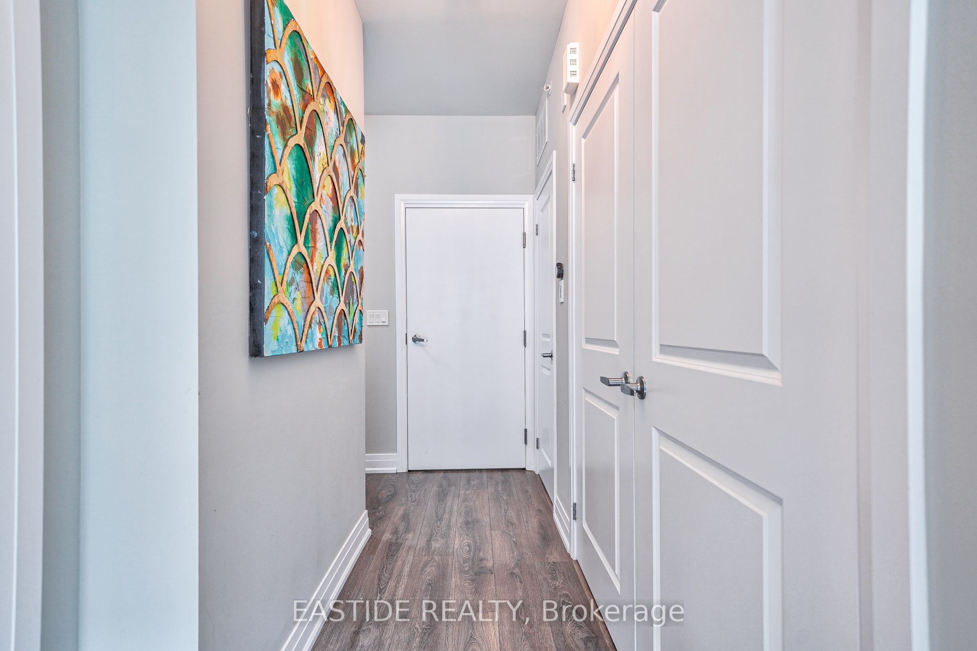 85 Eastwood Park Gardens, #23