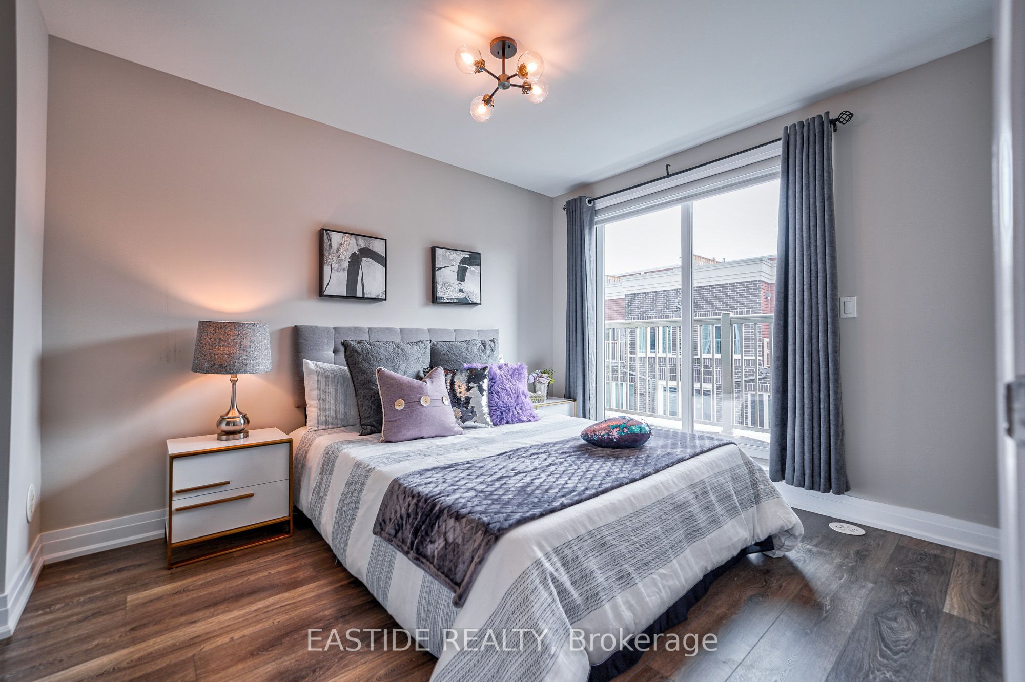 85 Eastwood Park Gardens, #23