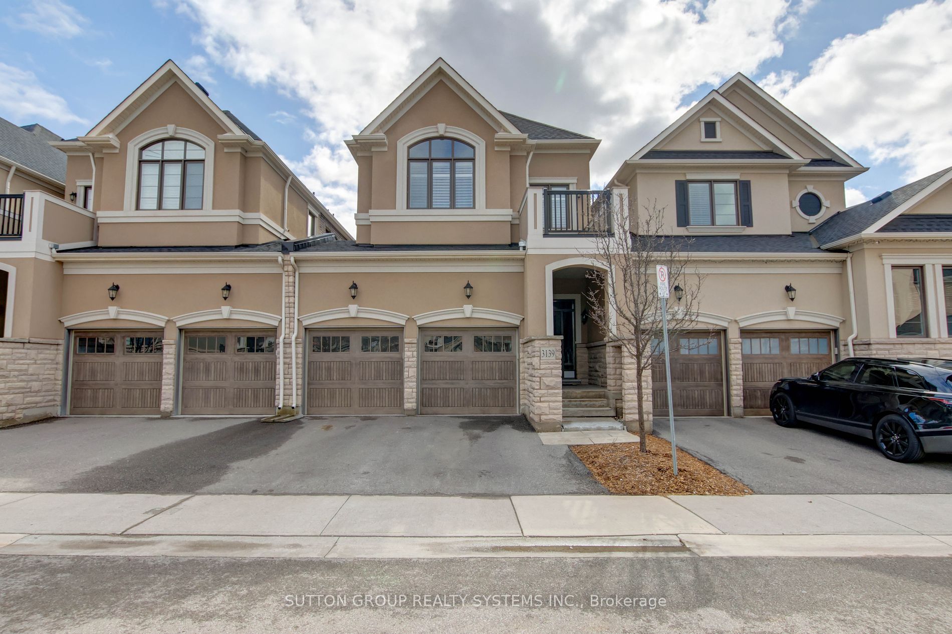 3139 Riverpath Common #14