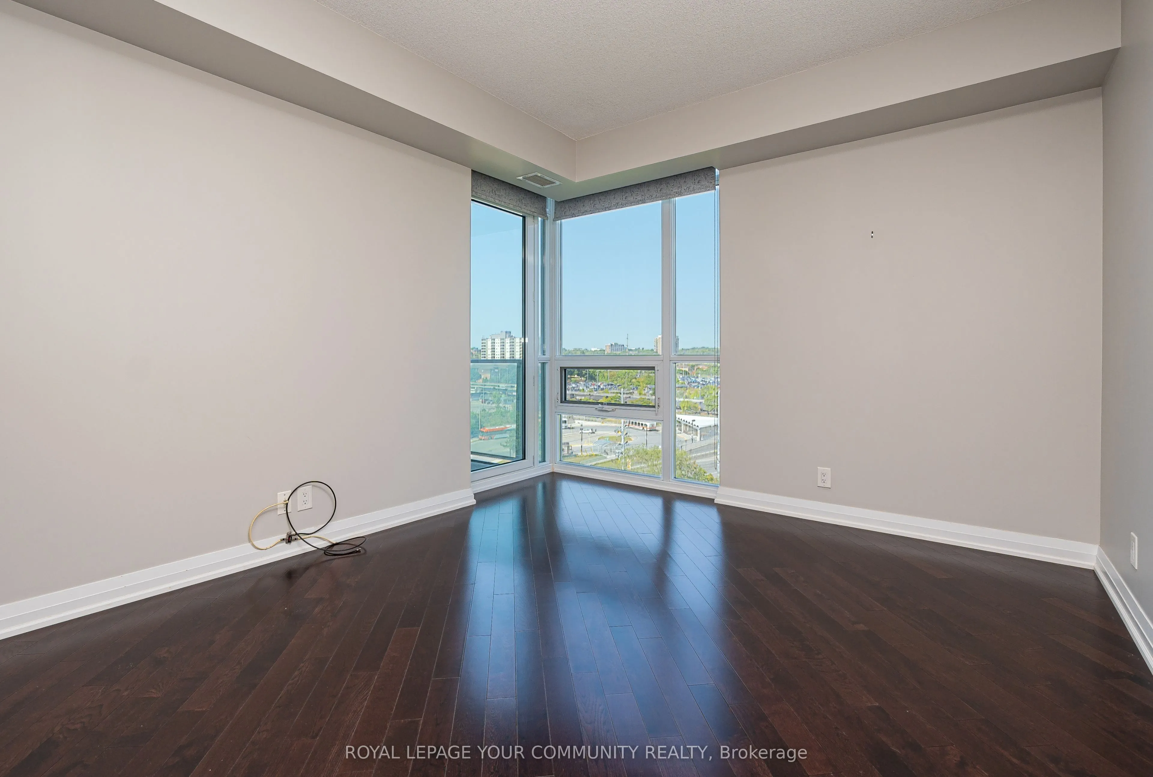 1055 Southdown Road, #803