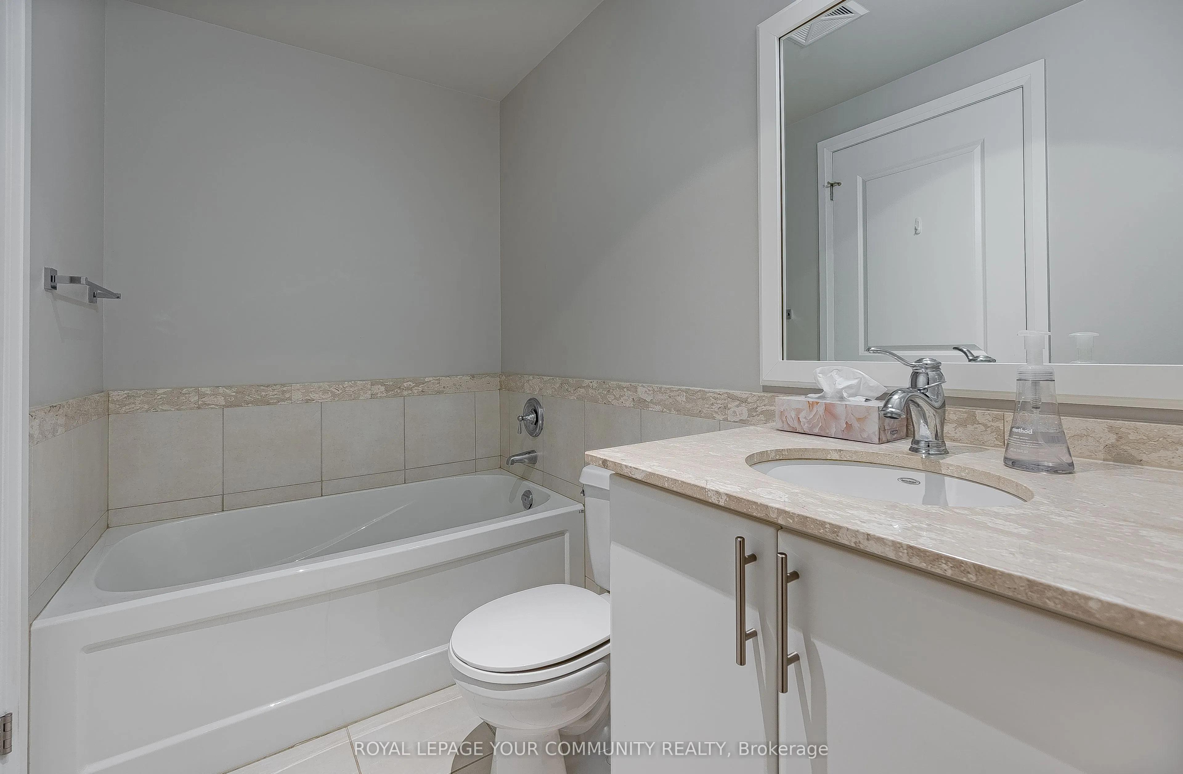 1055 Southdown Road, #803