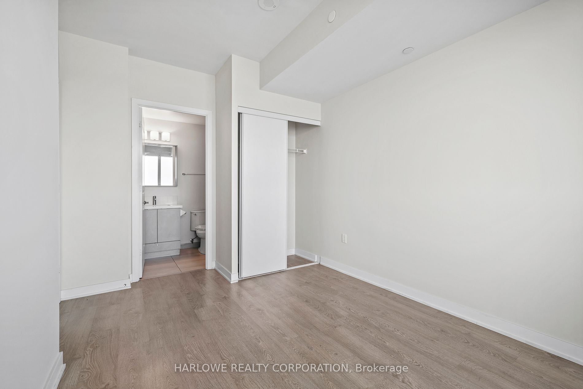 4677 Glen Erin Drive, #801