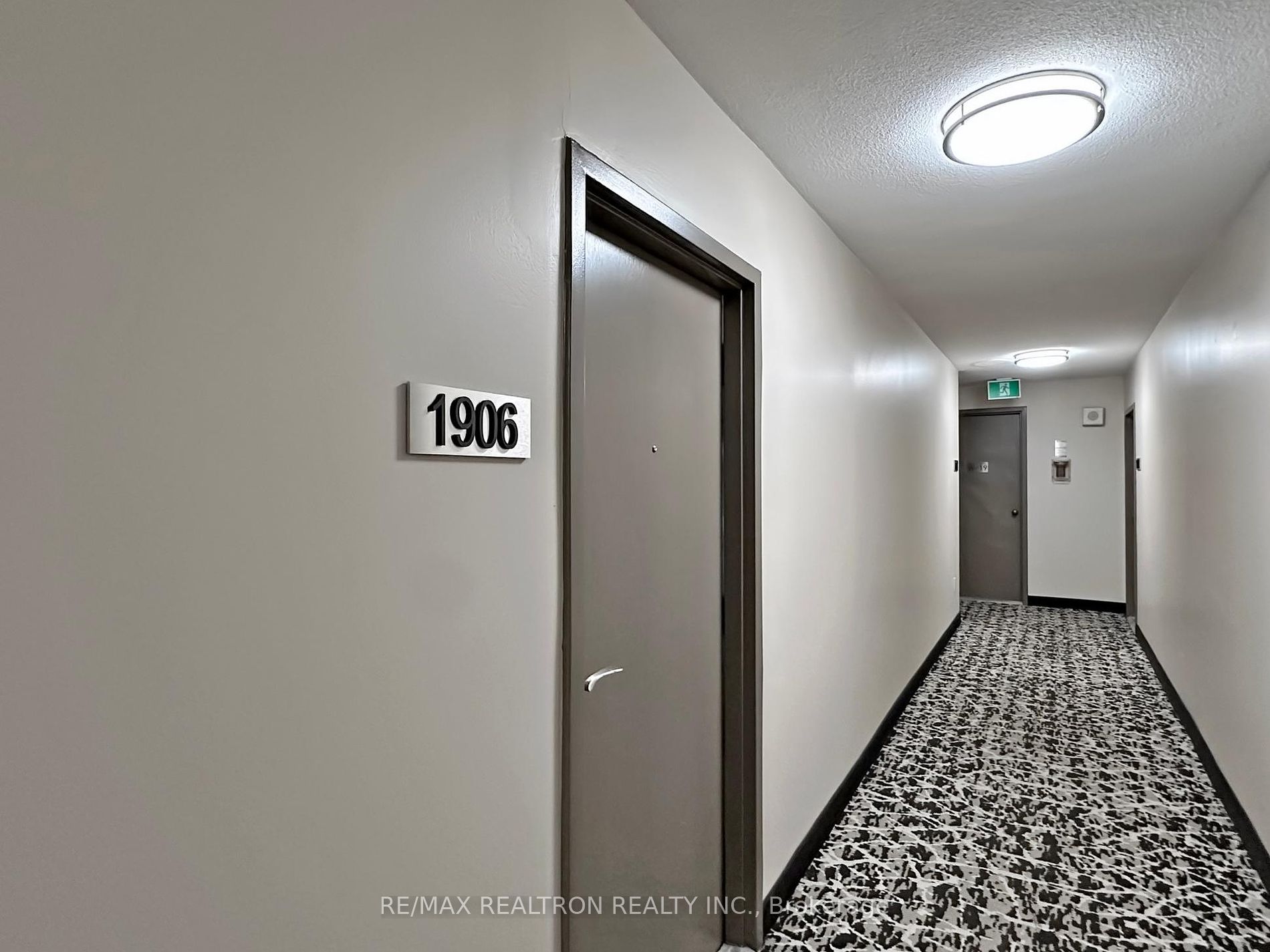 3390 Weston Road, #1906