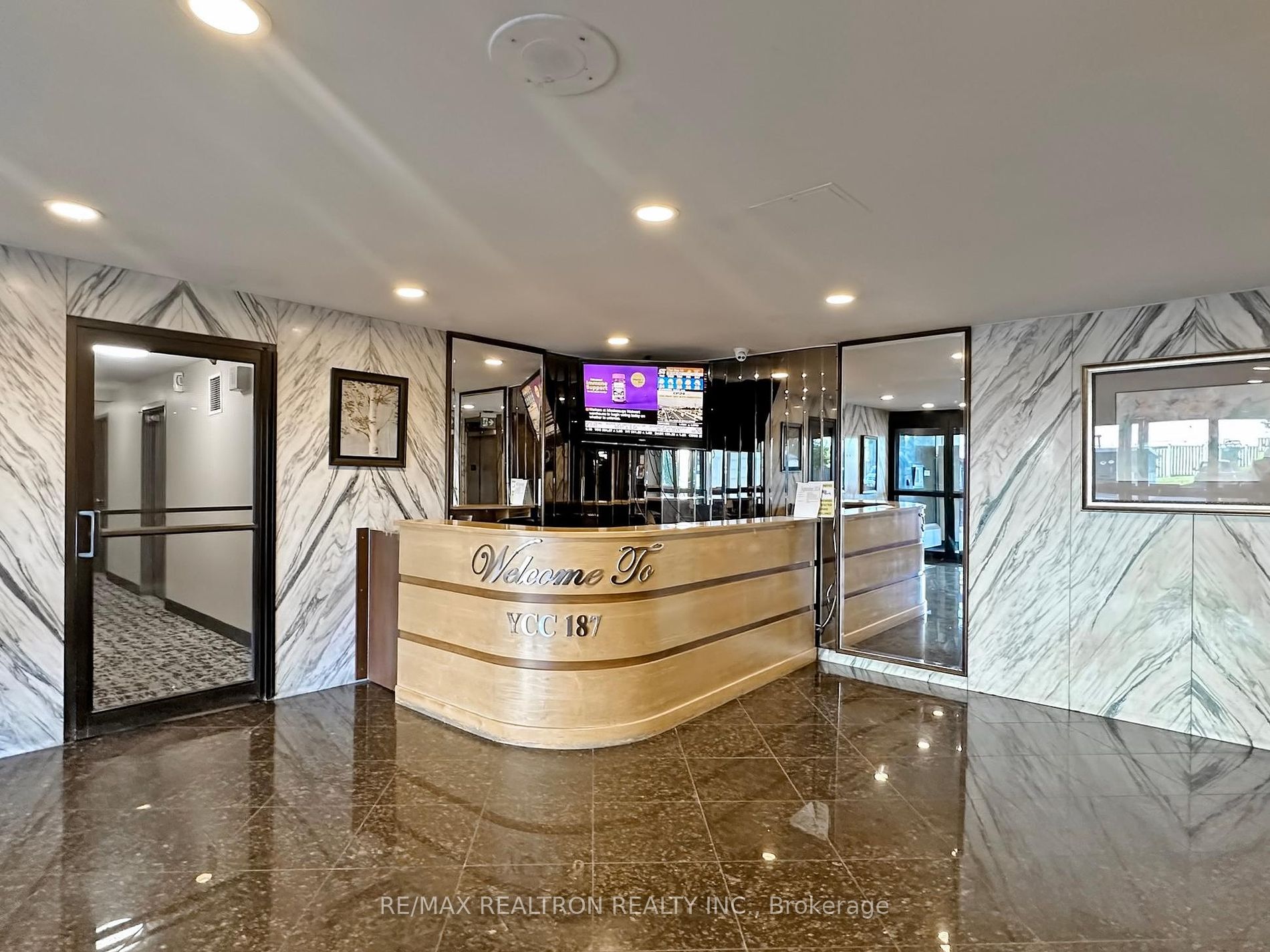 3390 Weston Road, #1906