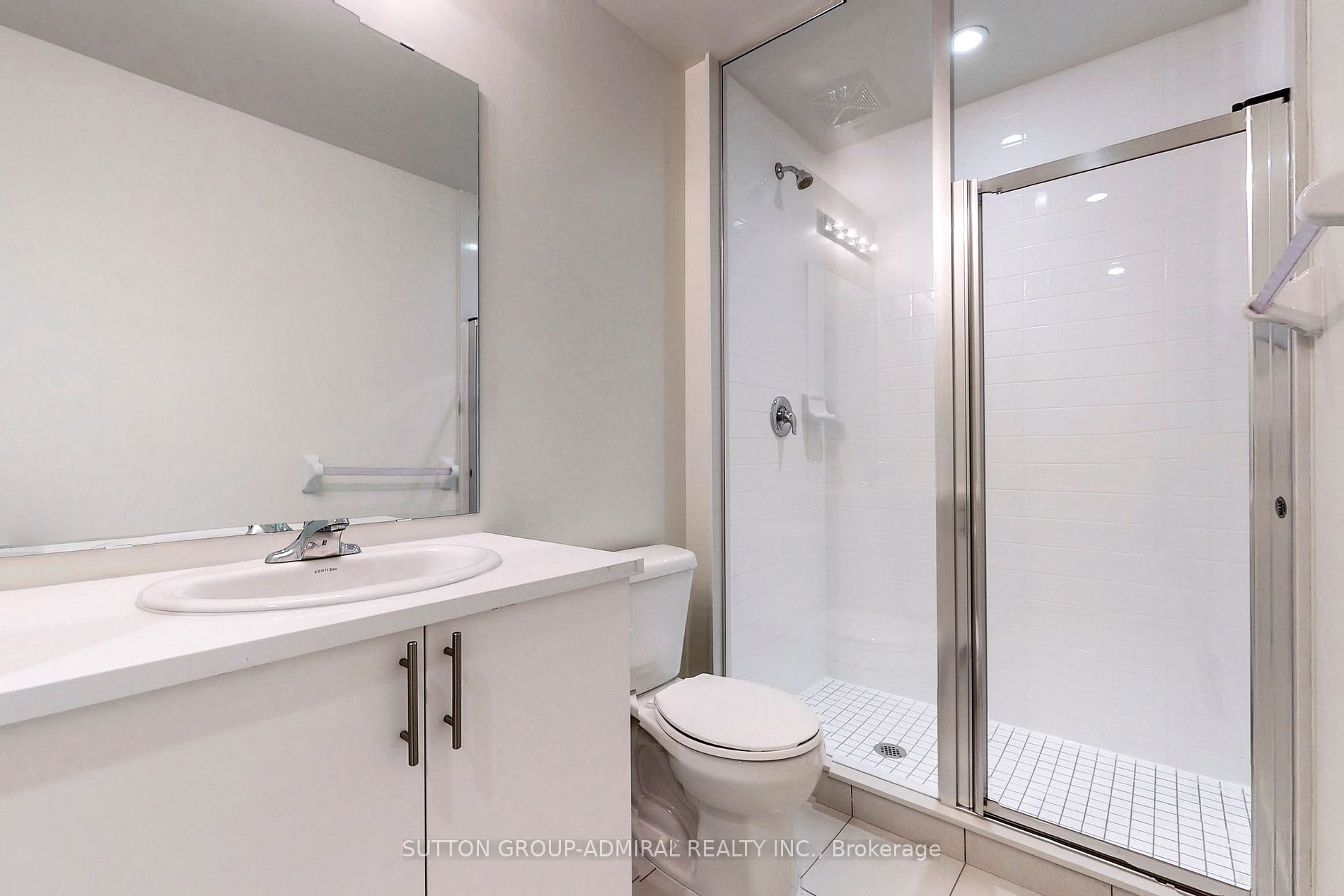 39 Annie Craig Drive #221