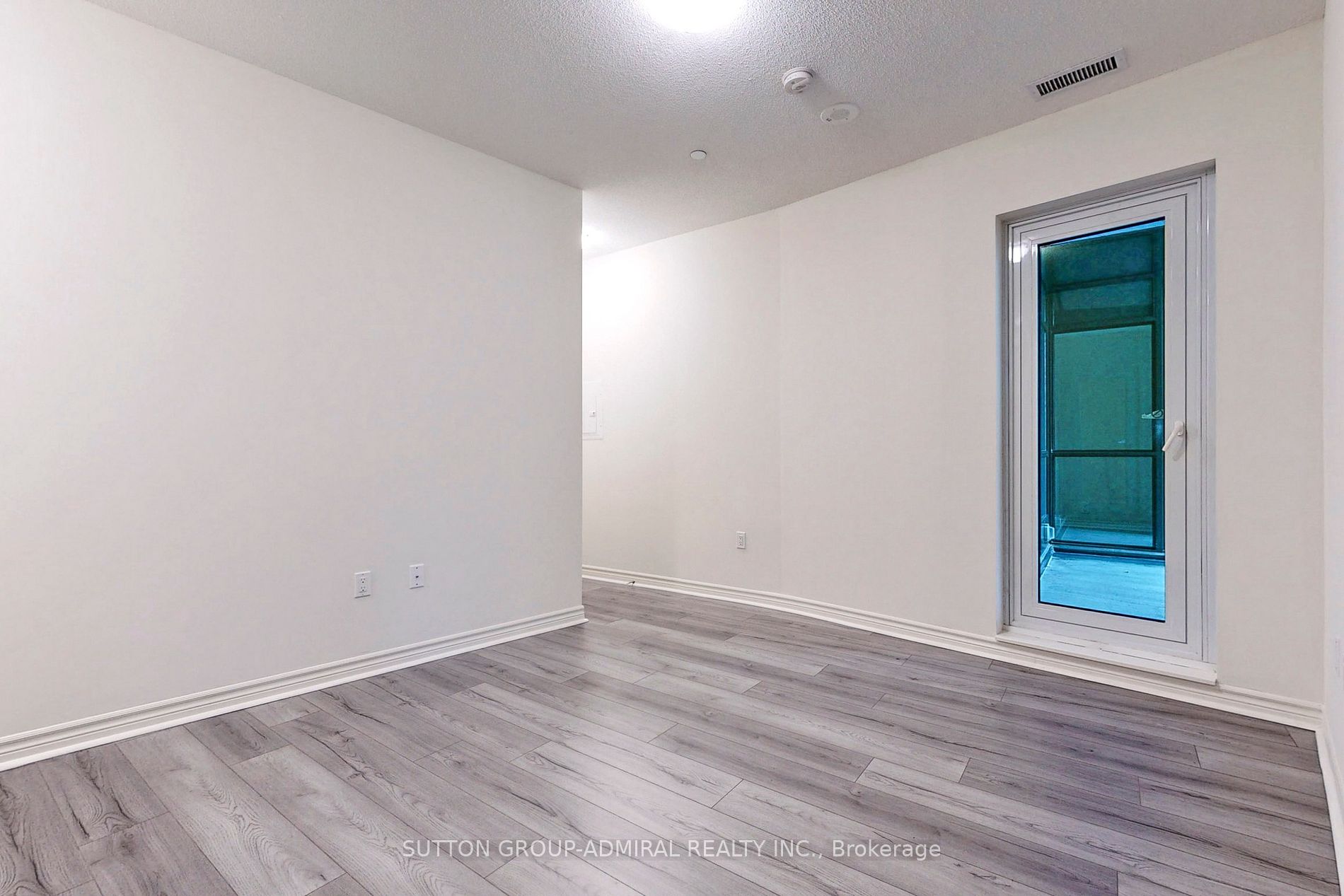 39 Annie Craig Drive #221