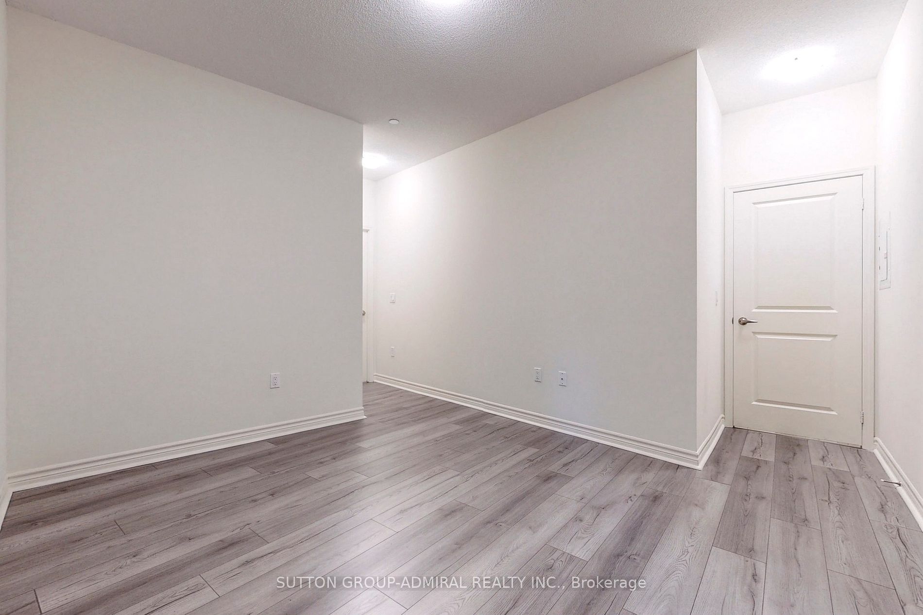 39 Annie Craig Drive #221