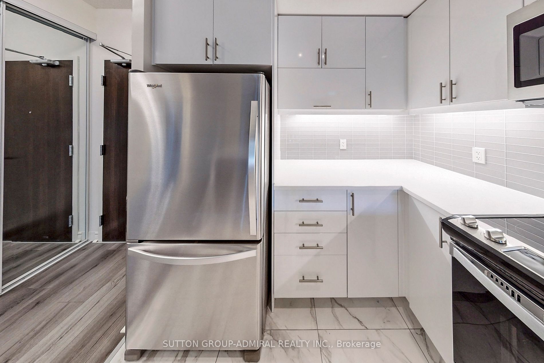 39 Annie Craig Drive #221