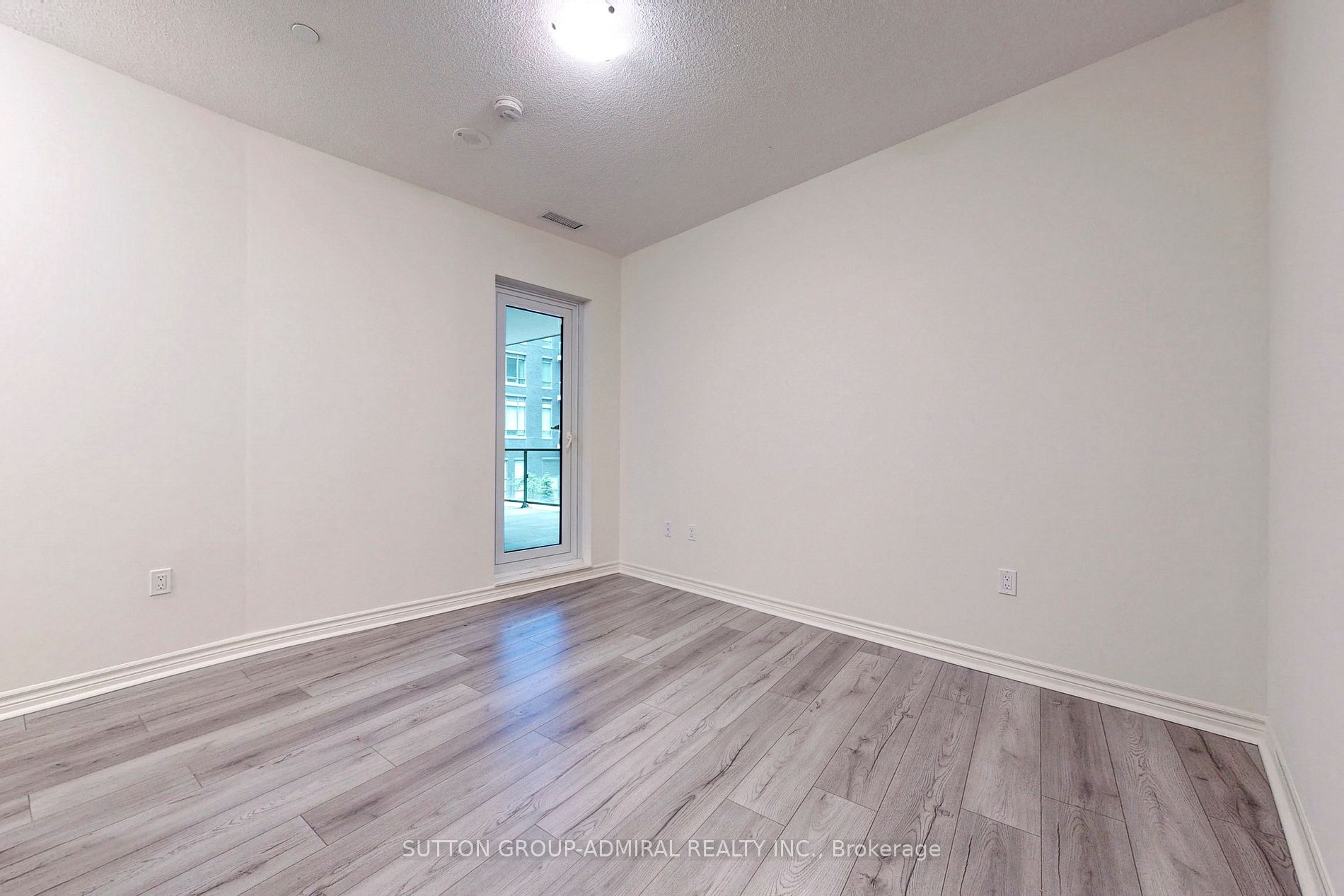 39 Annie Craig Drive #221