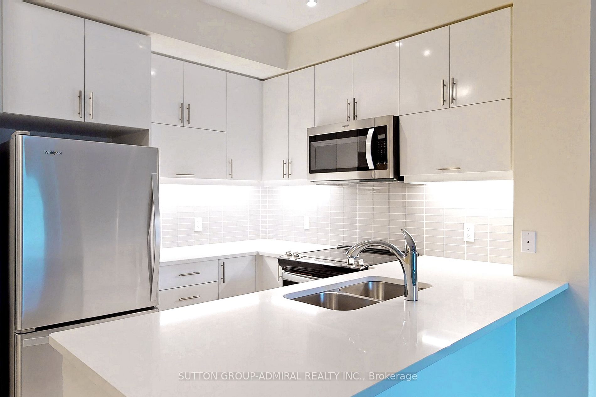 39 Annie Craig Drive #221