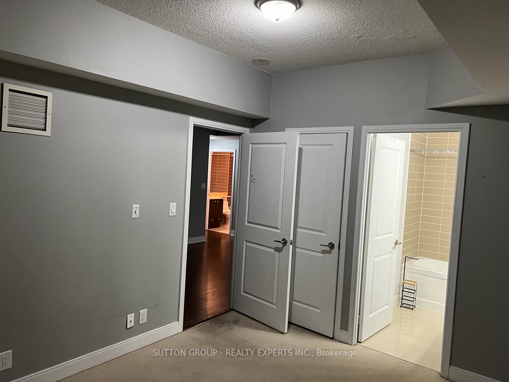 60 Absolute Avenue, #1901