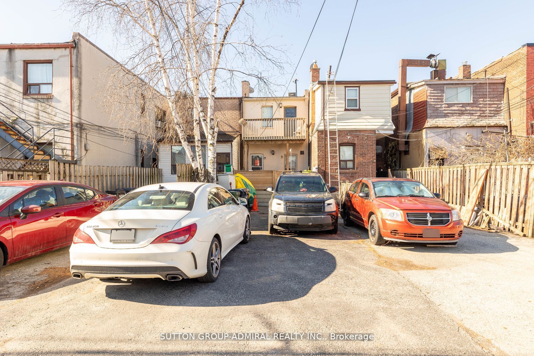 1085 Weston Road